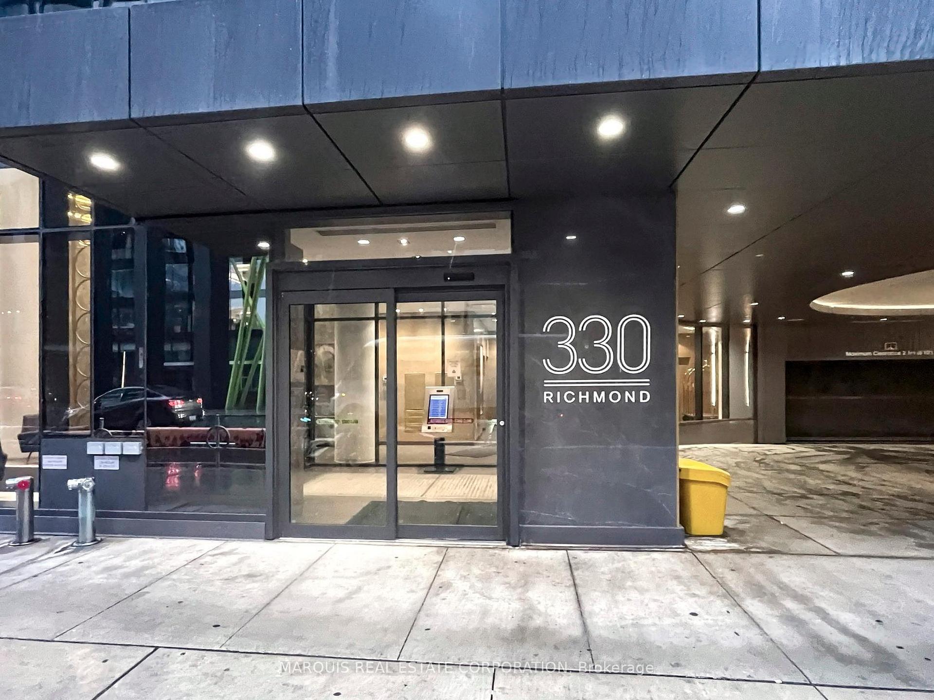 330 Richmond Street W
