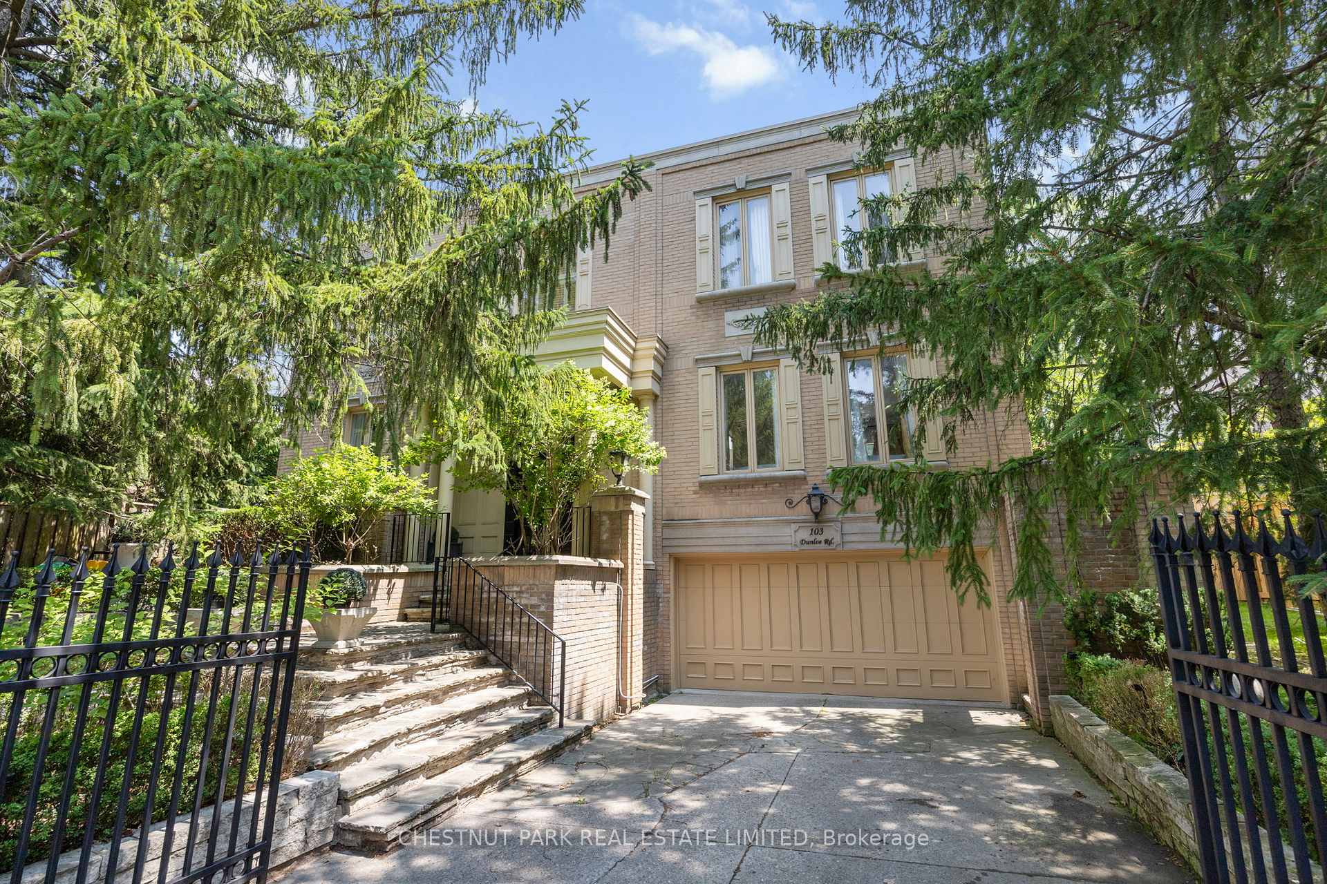 103 Dunloe Road