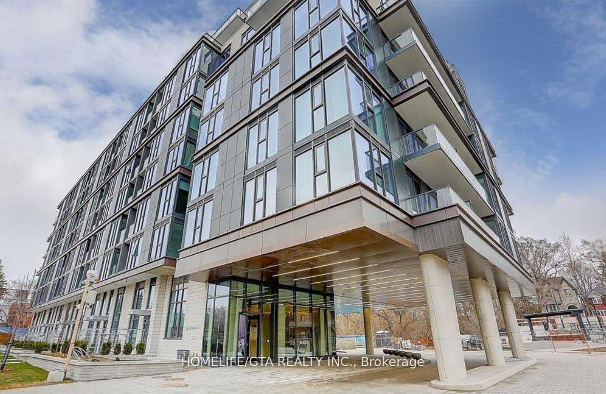 250 Lawrence Avenue W
