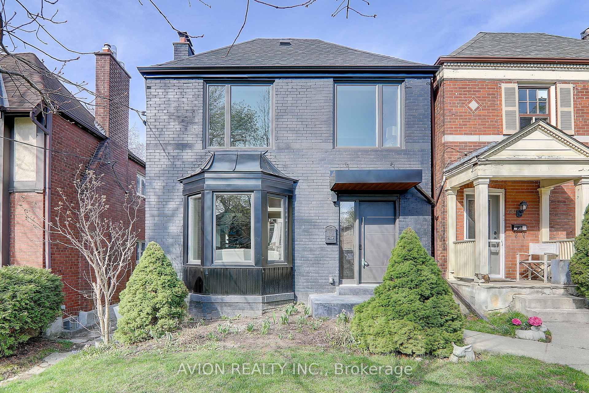 46 Braemar Avenue