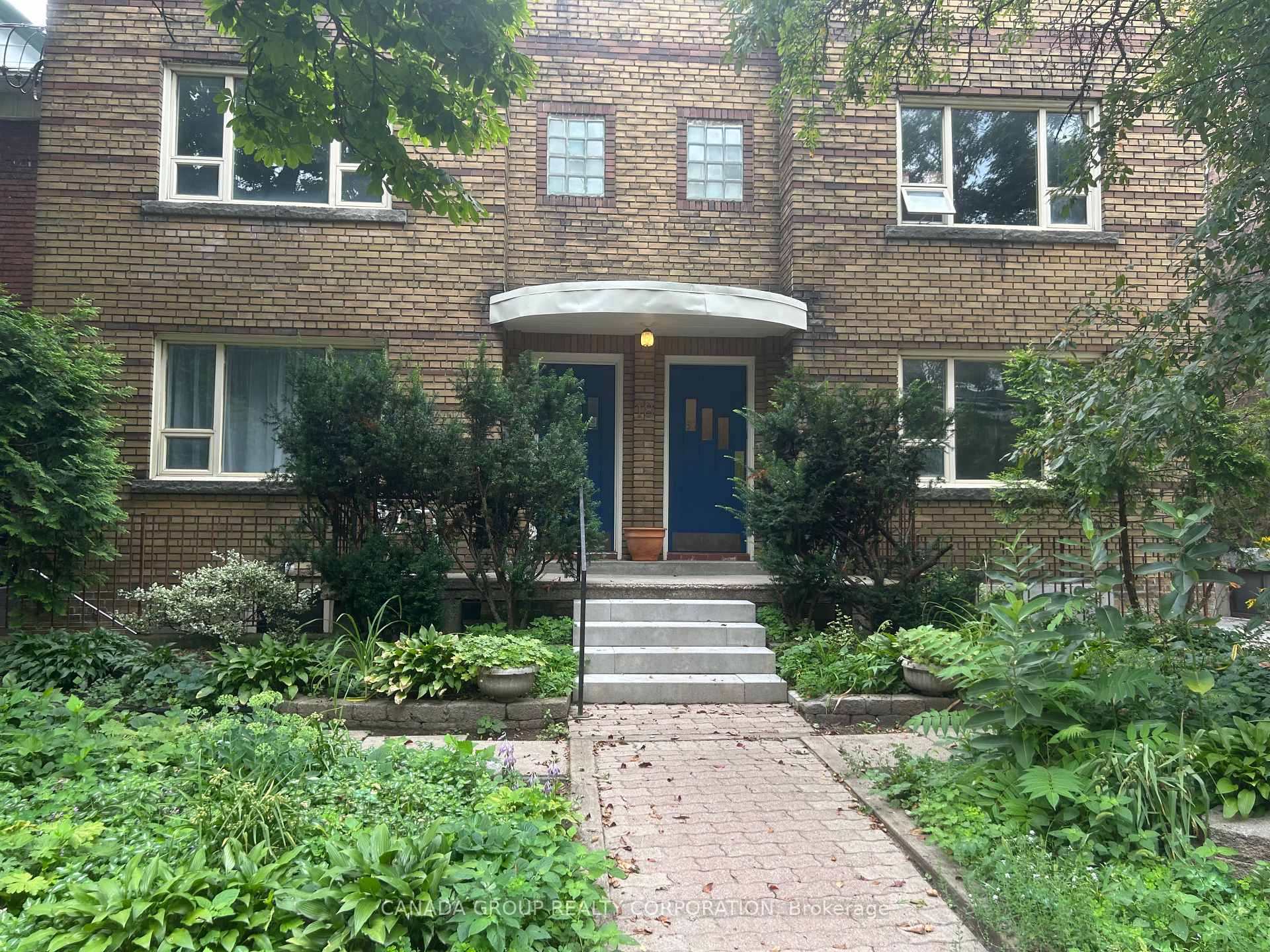 18 Delaware Avenue