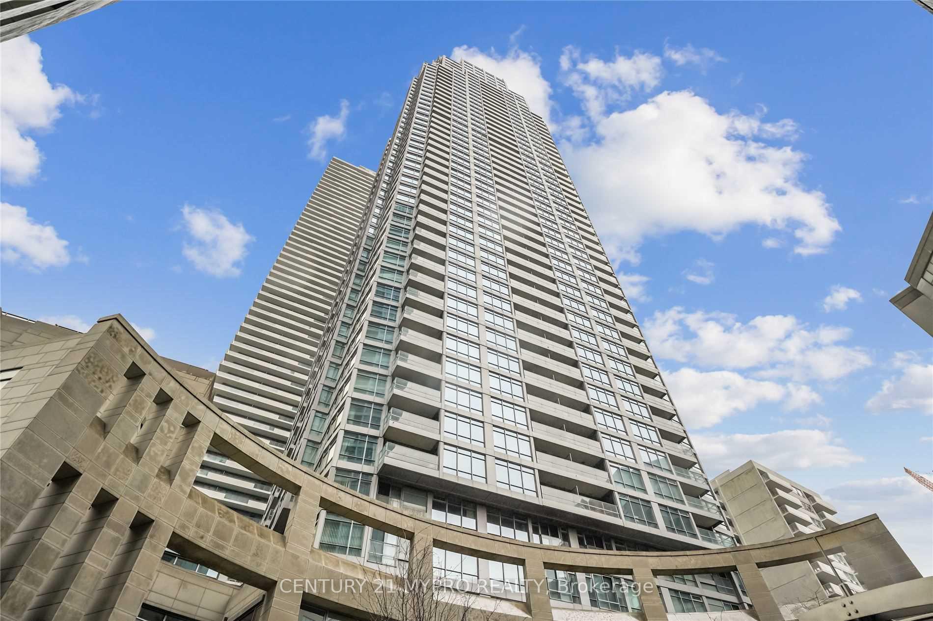 2191 Yonge Street