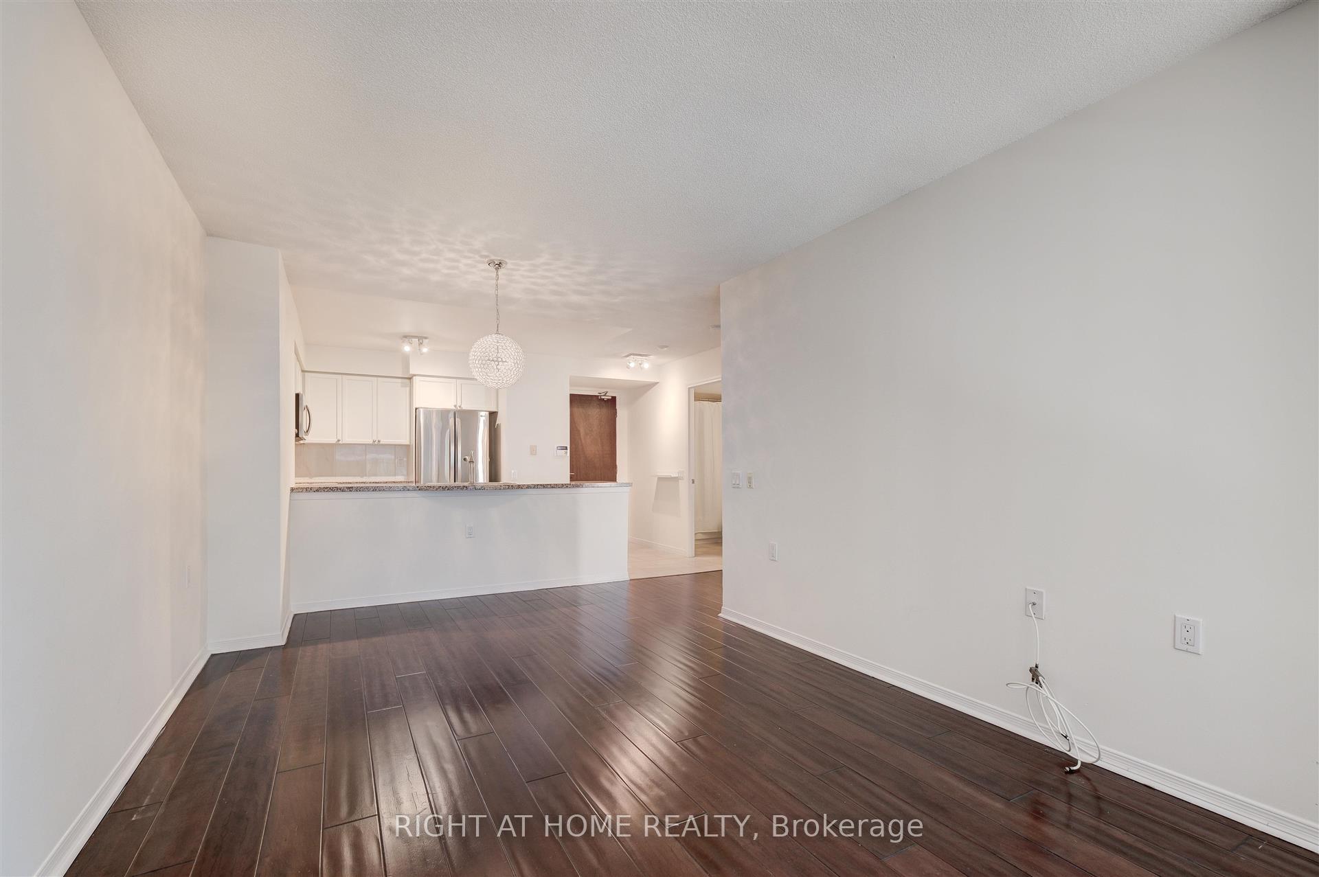 388 Bloor Street E