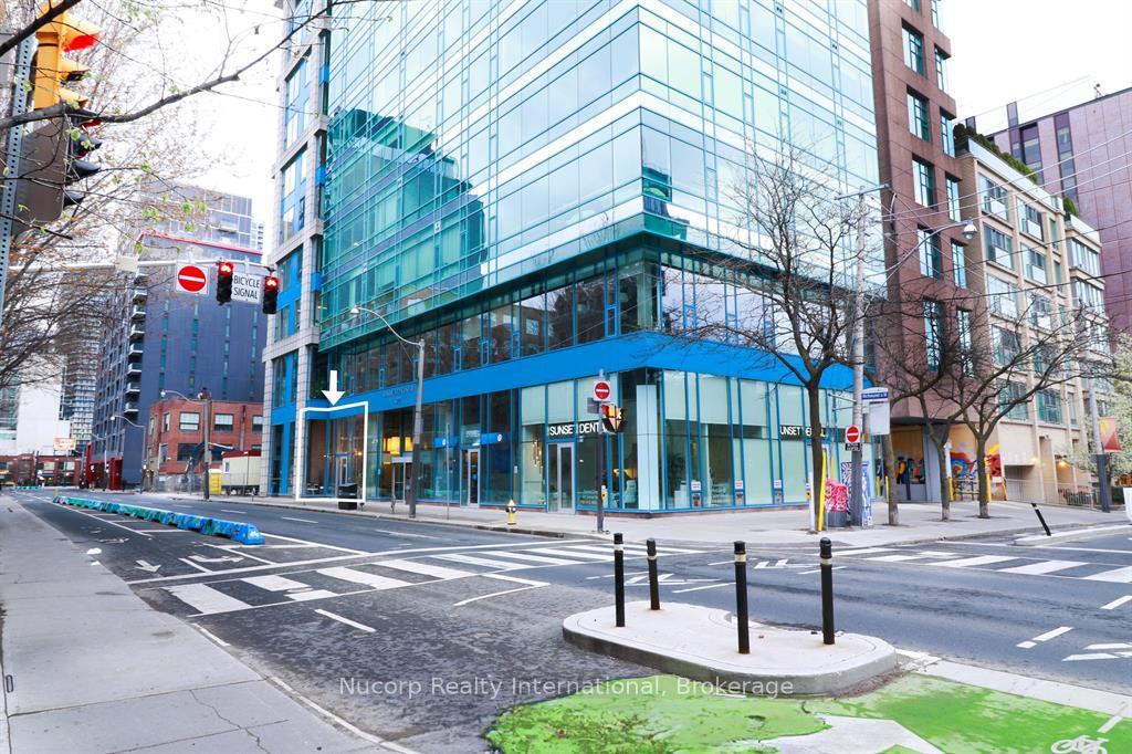 477 Richmond Street W
