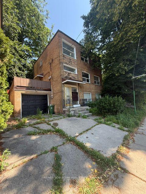 832 Davenport Road