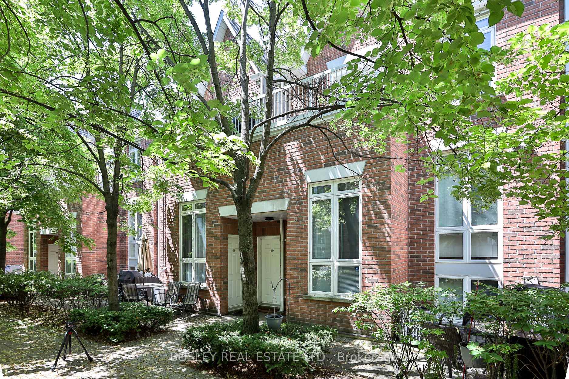 12 Sudbury Street