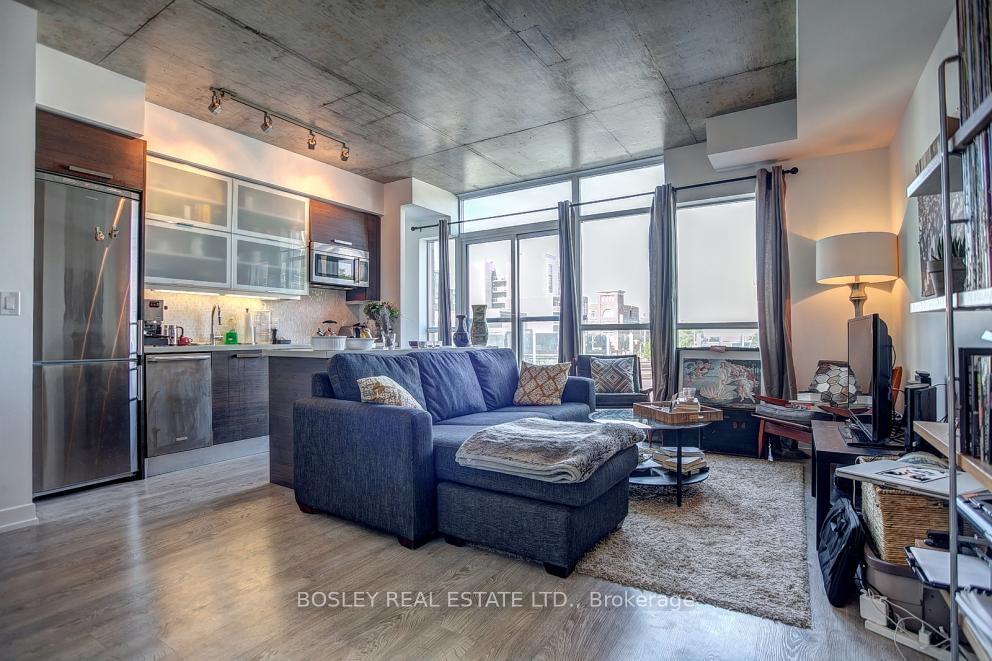 1205 Queen Street W
