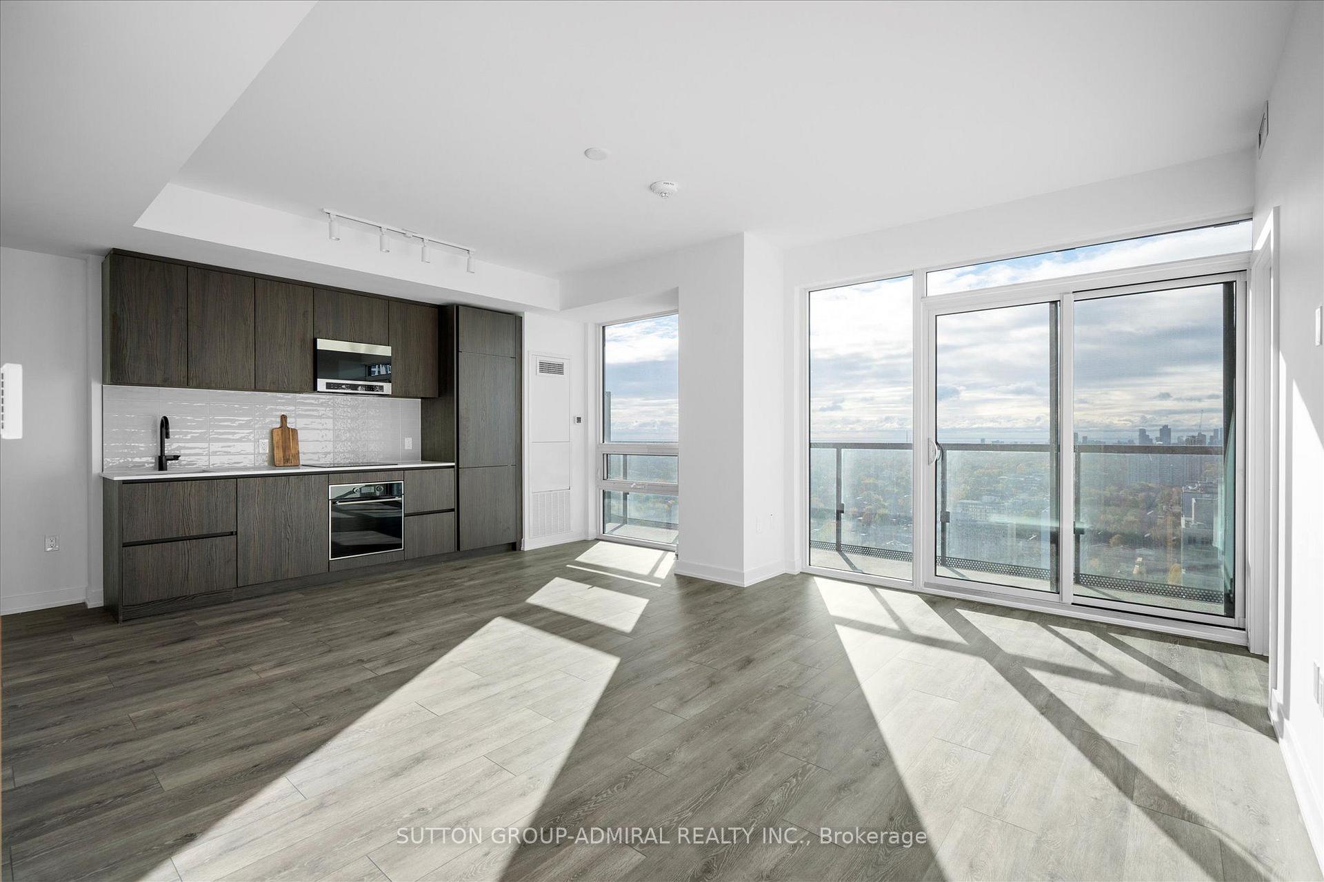 127 Broadway Avenue