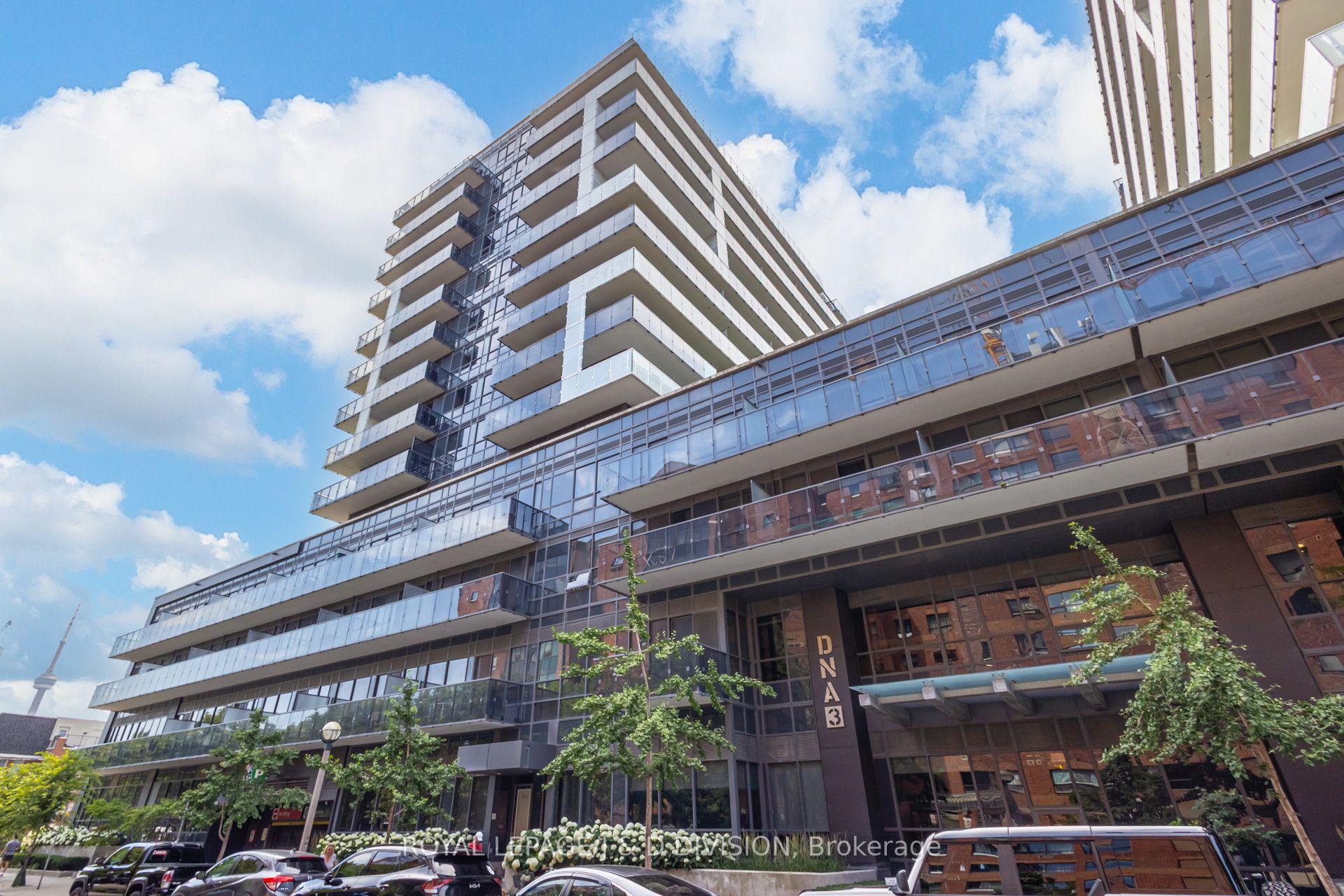 1030 King Street W