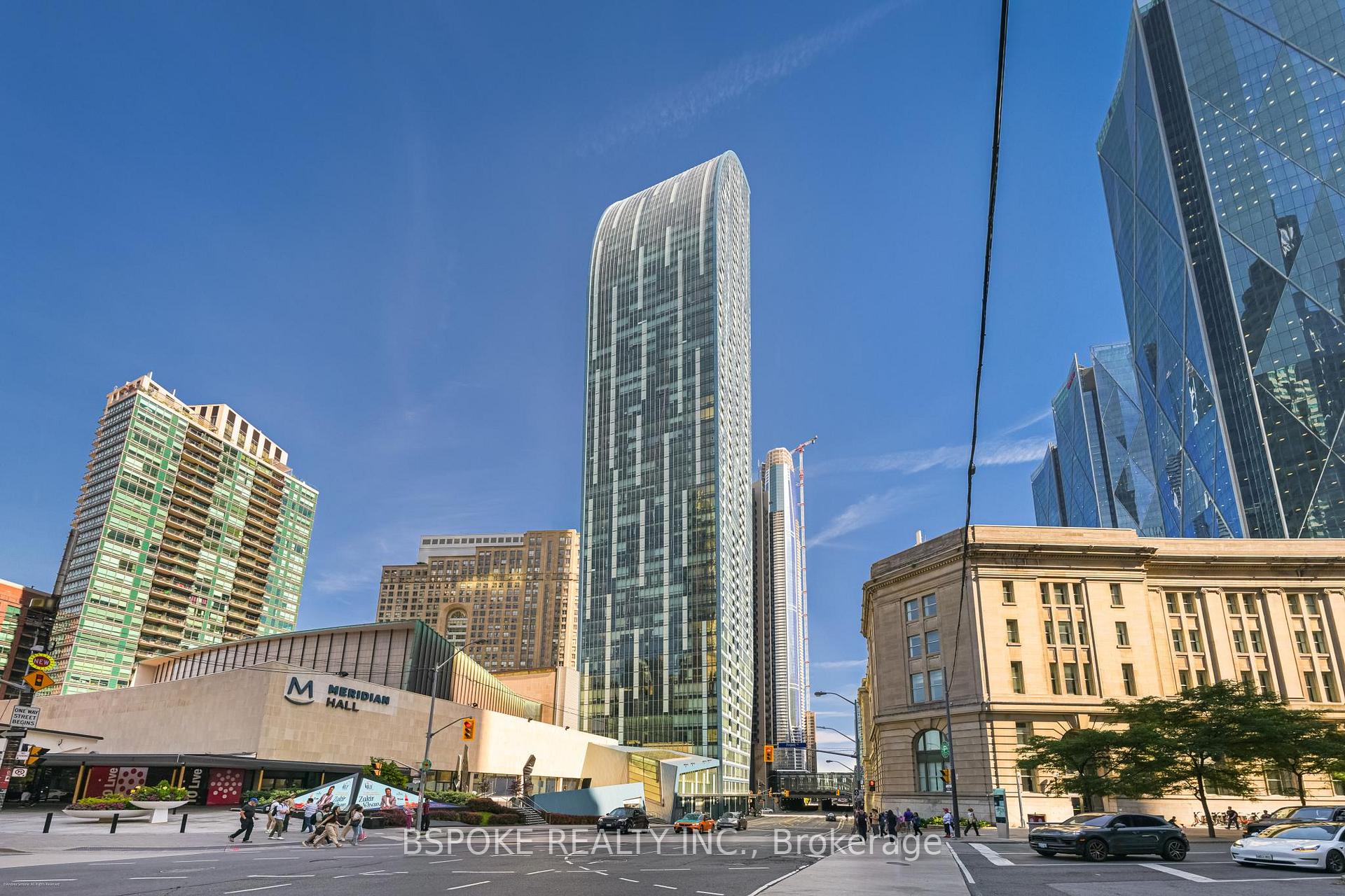8 The Esplanade Avenue