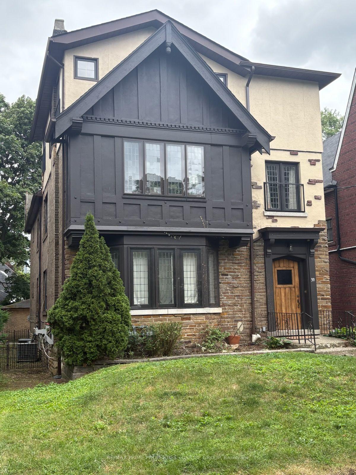 39 Whitehall Road