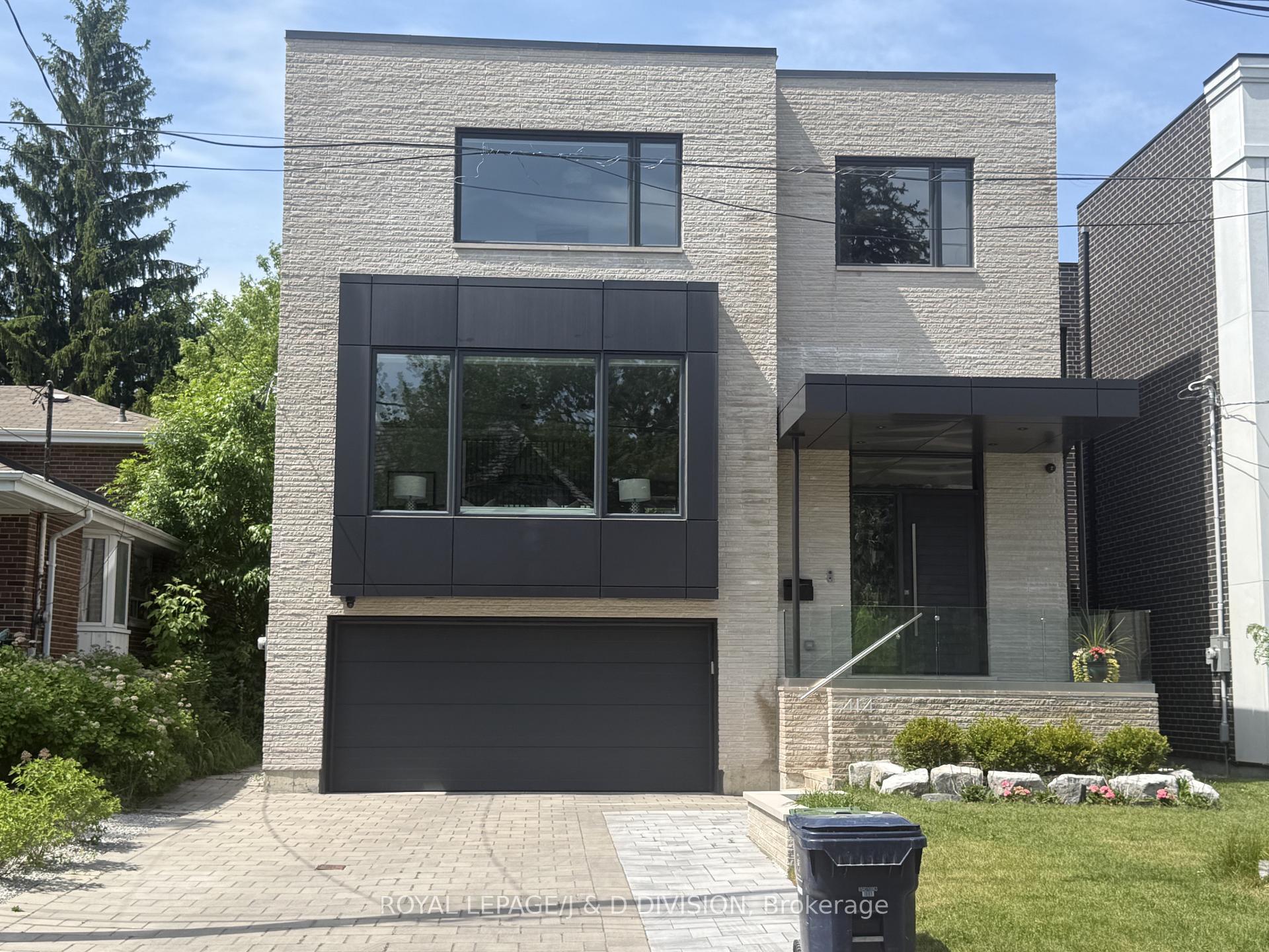414 Glengarry Avenue