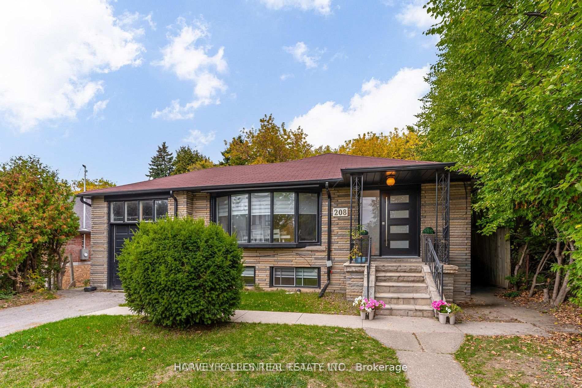 208 Betty Ann Drive
