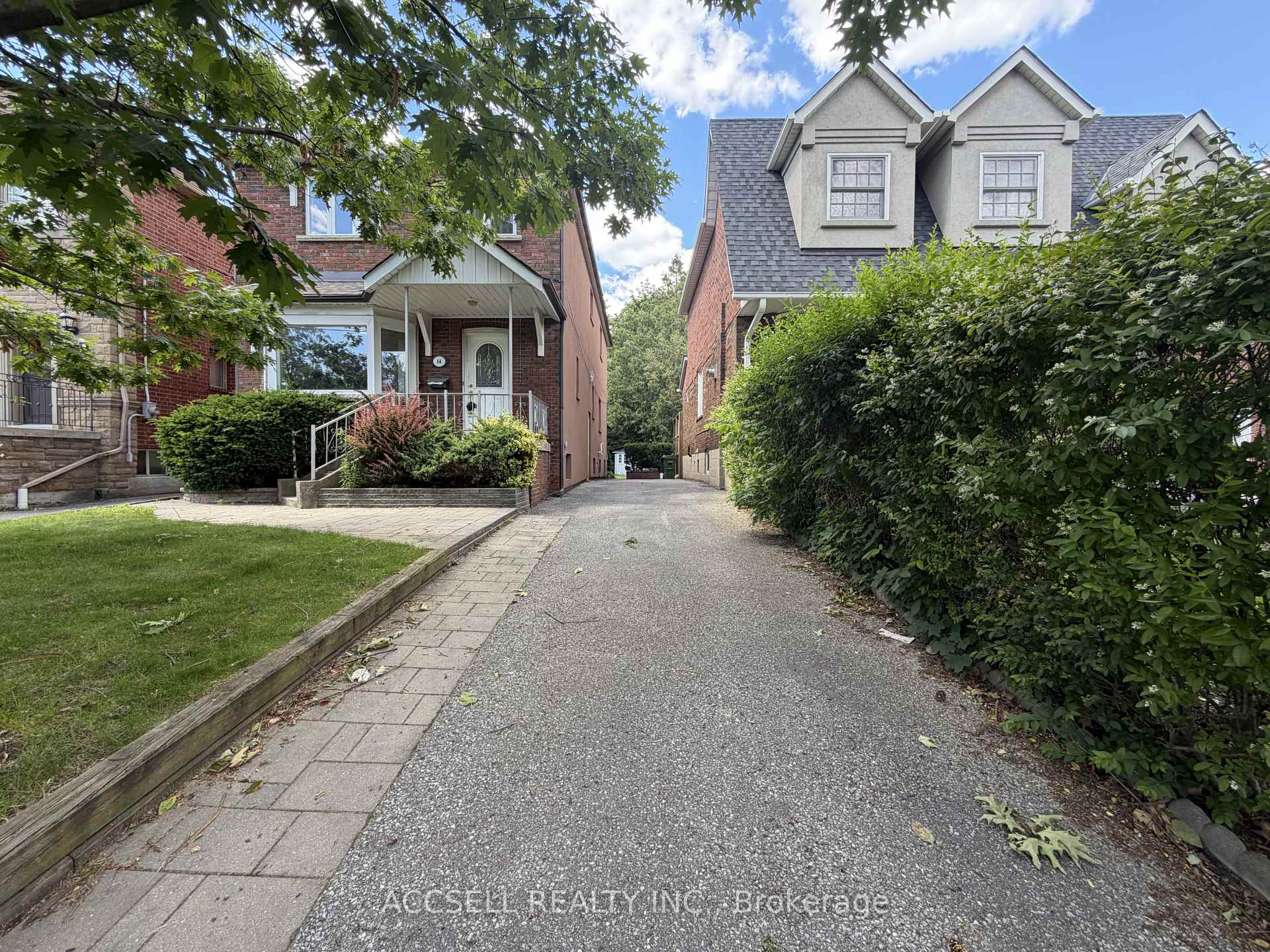 64 Parklea Drive