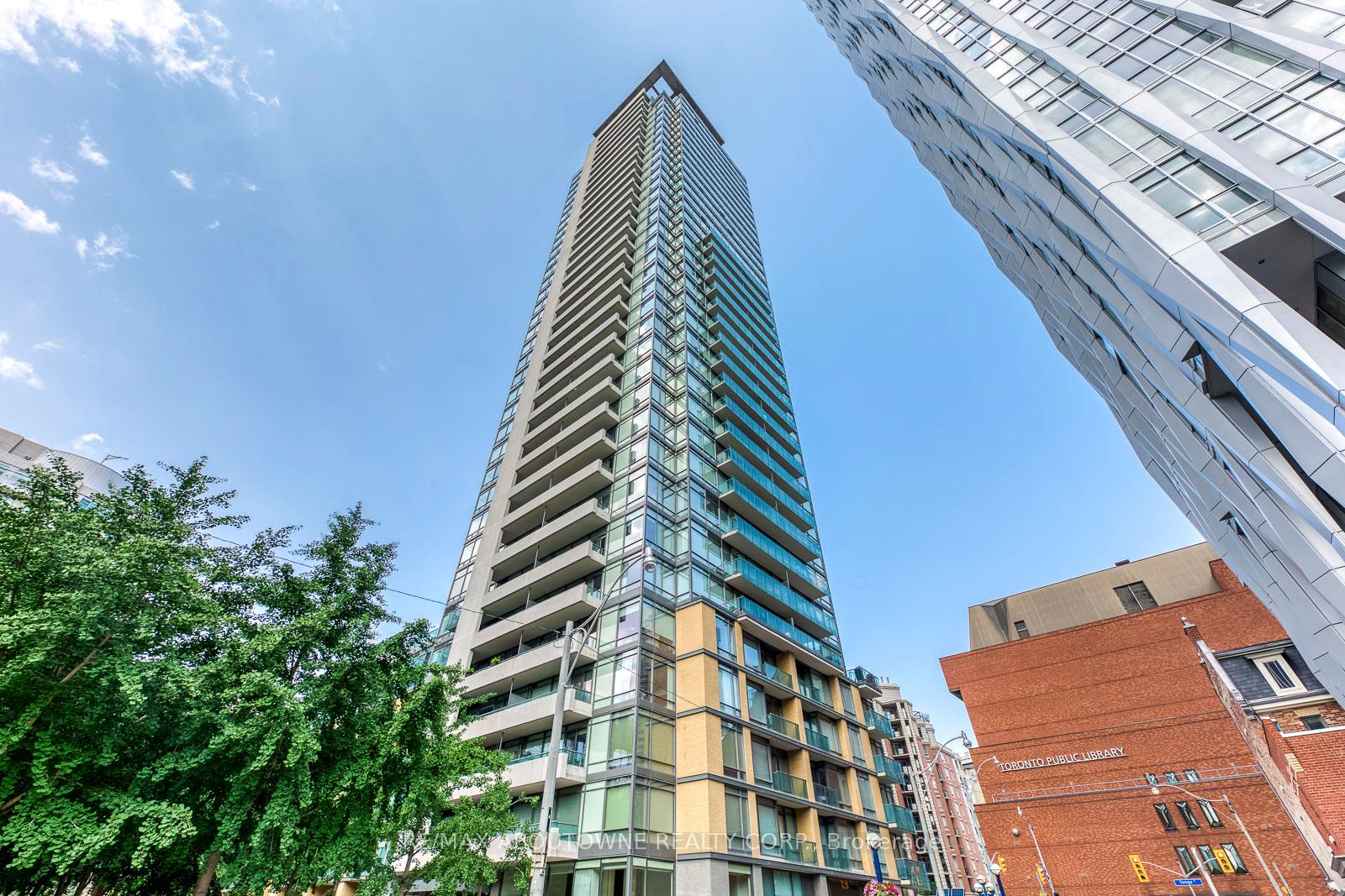 18 Yorkville Avenue