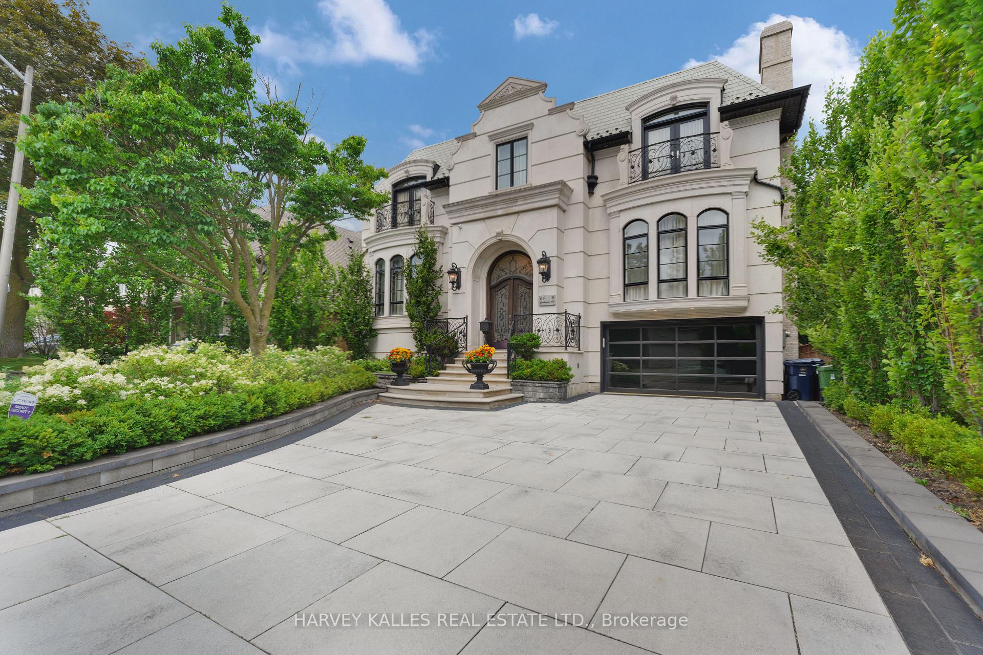 64 Yorkminster Road