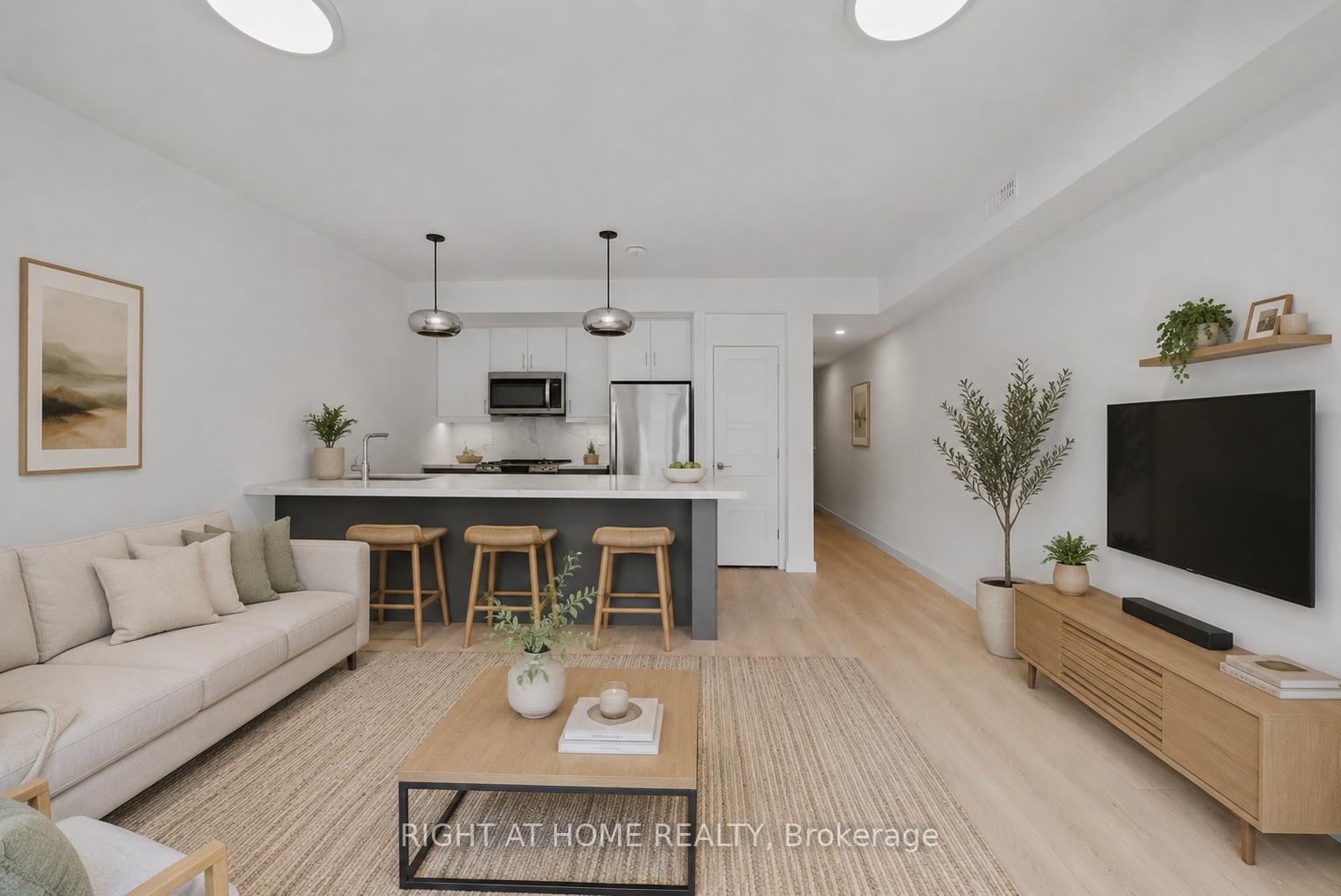 367 Howland Avenue