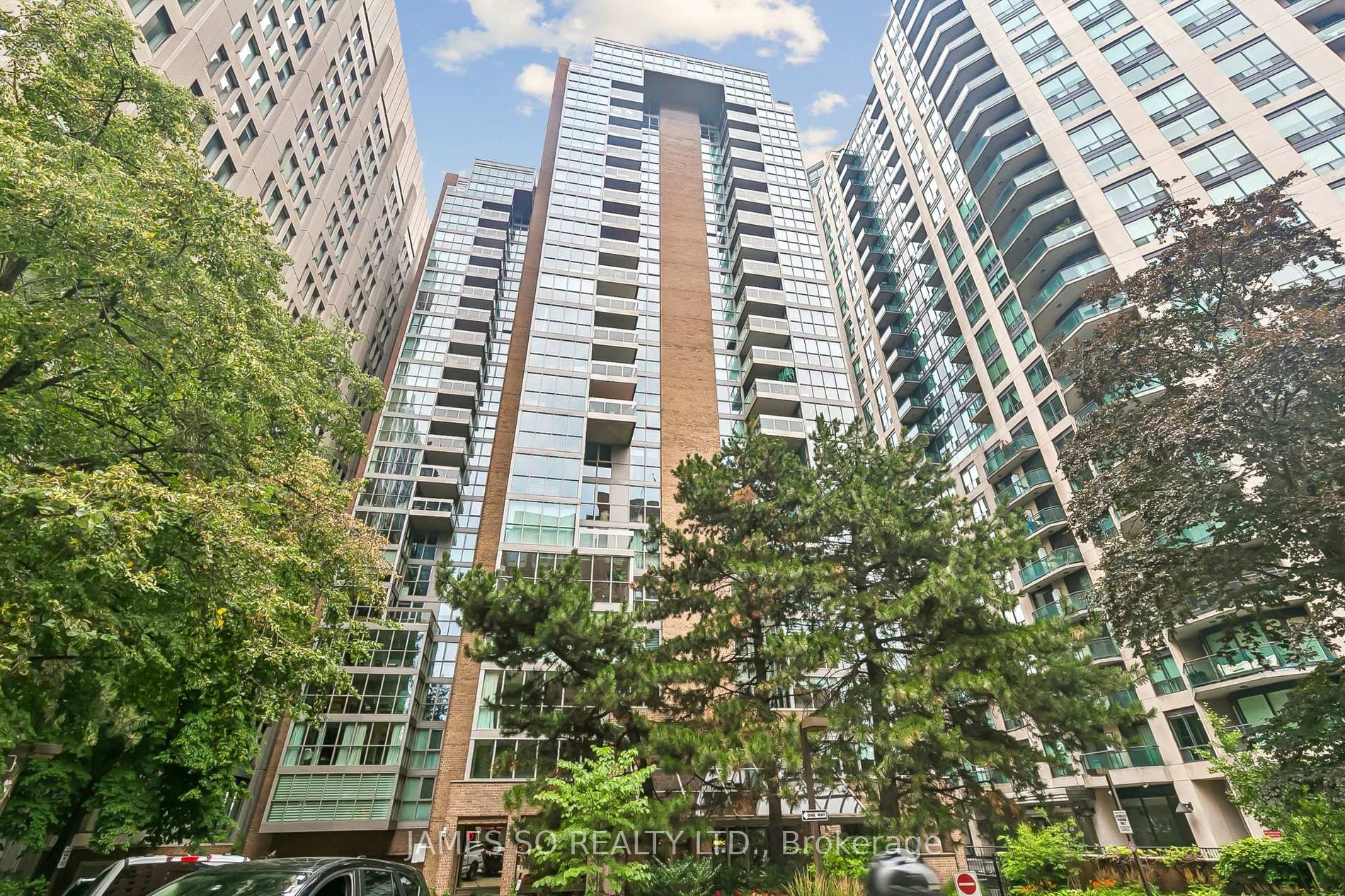 278 Bloor Street E