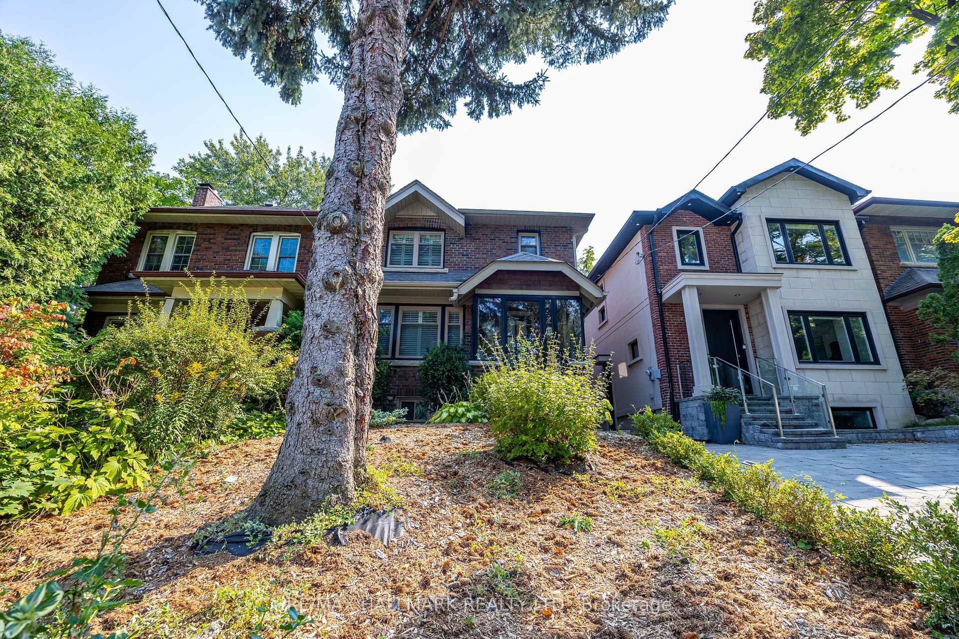 15 Mcnairn Avenue