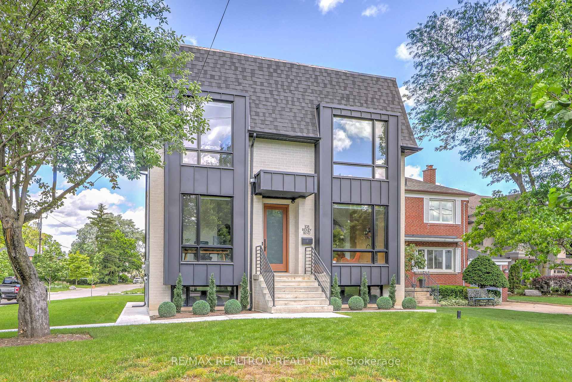 308 Ridley Boulevard