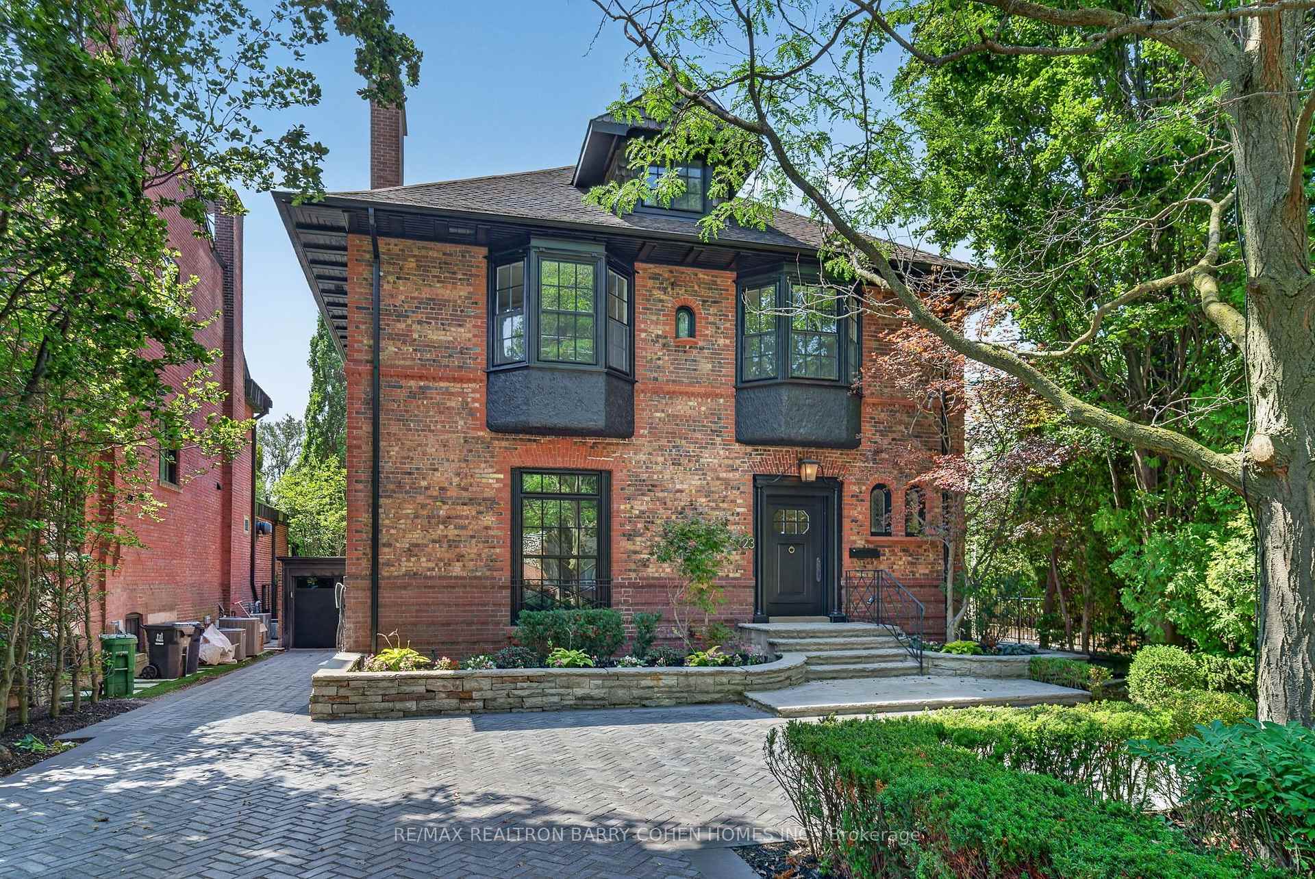 23 South Drive