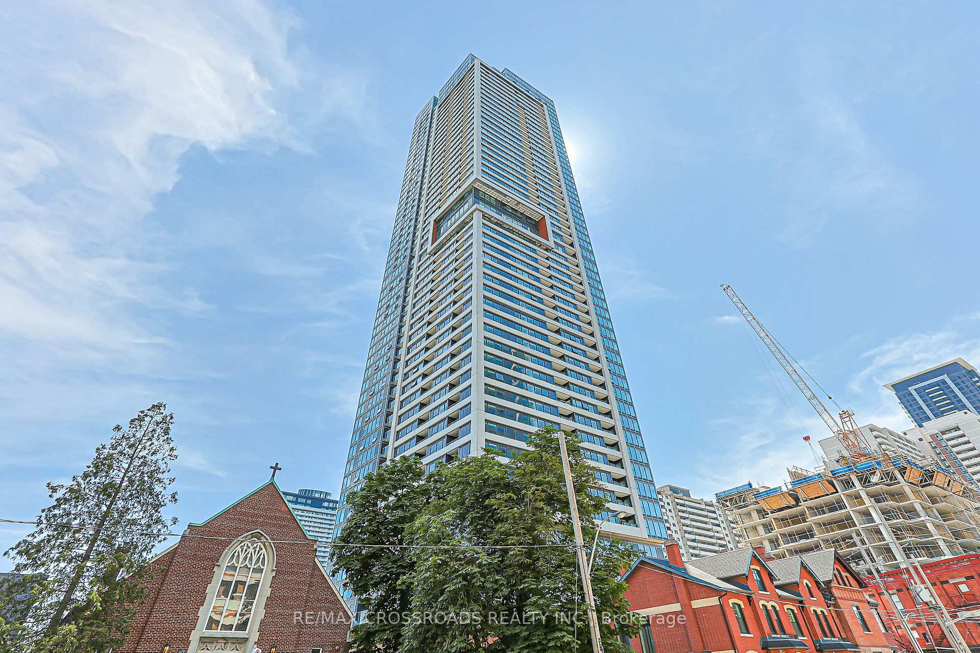609 Sherbourne Street