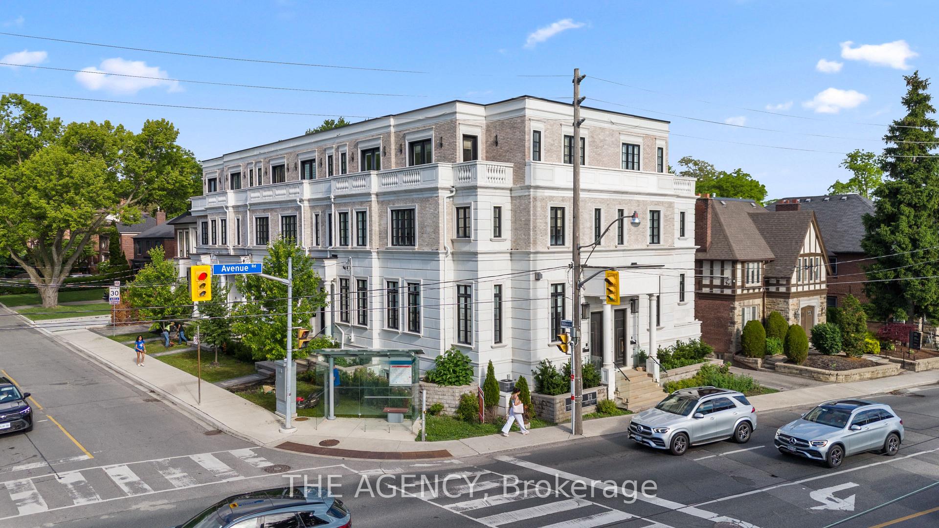 30 Hillhurst Boulevard