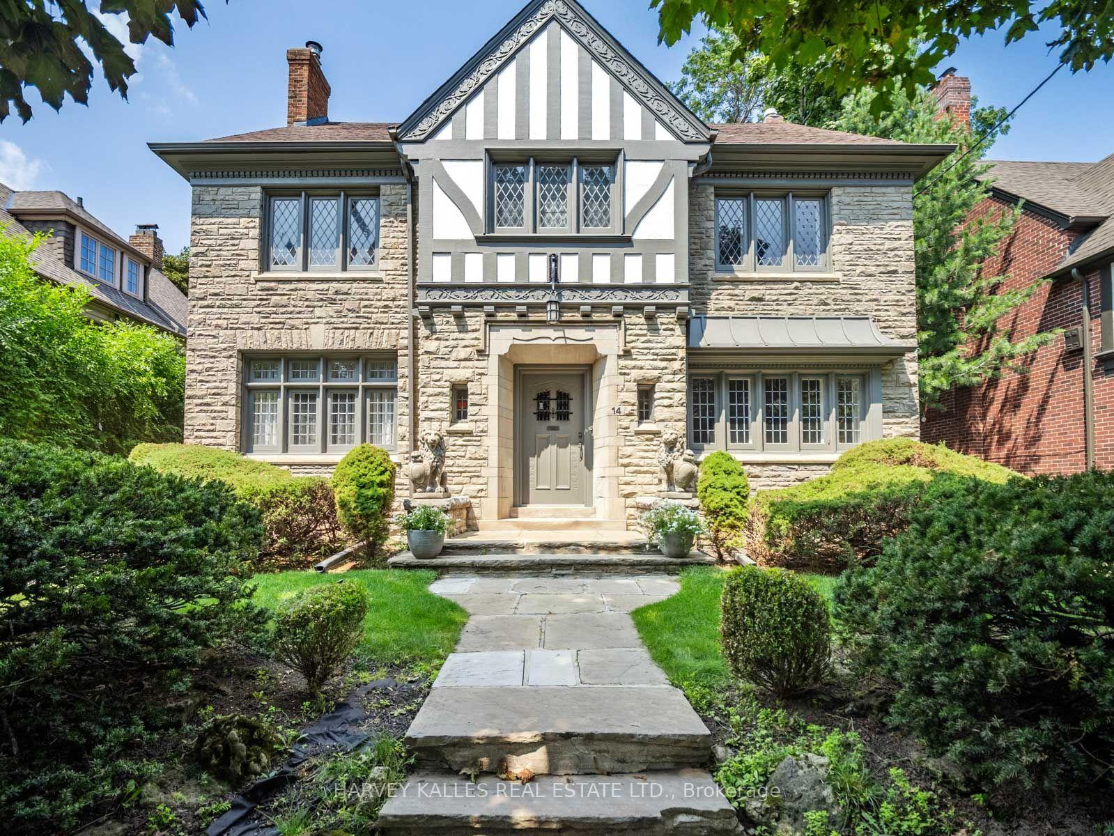 14 Dewbourne Avenue