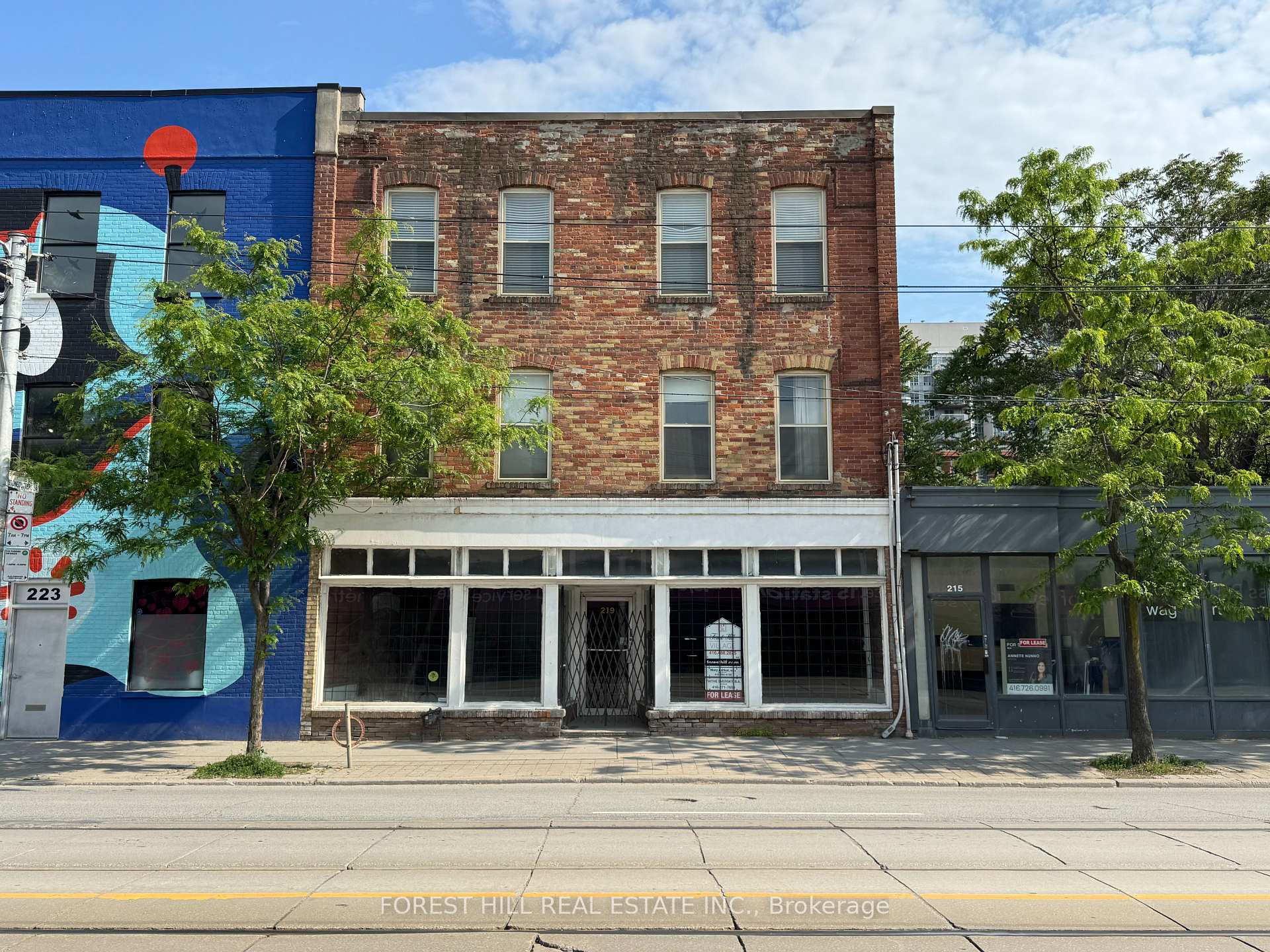219 Queen Street E