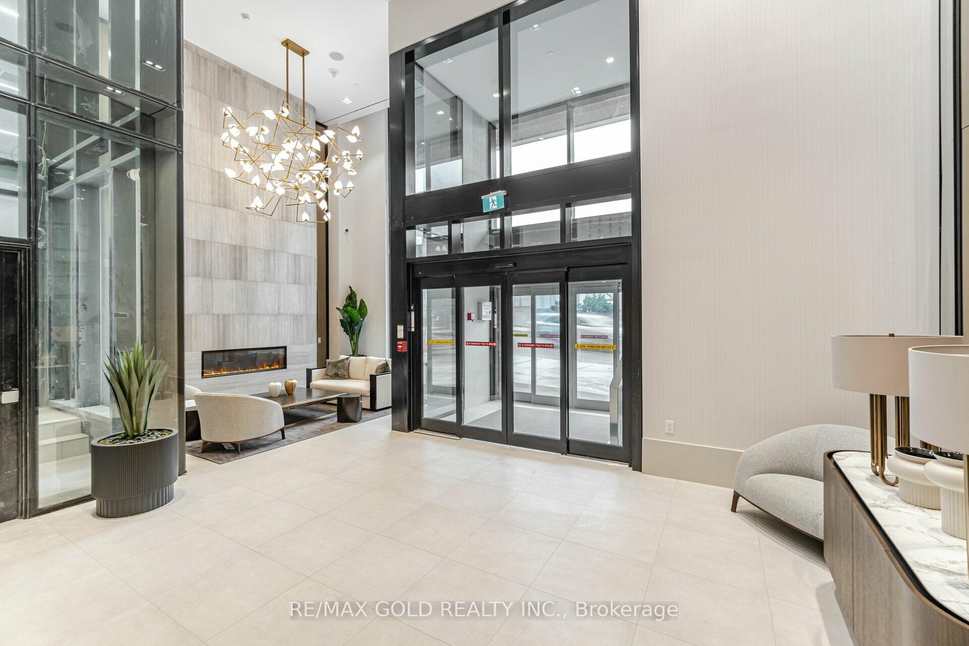 2020 Bathurst Street