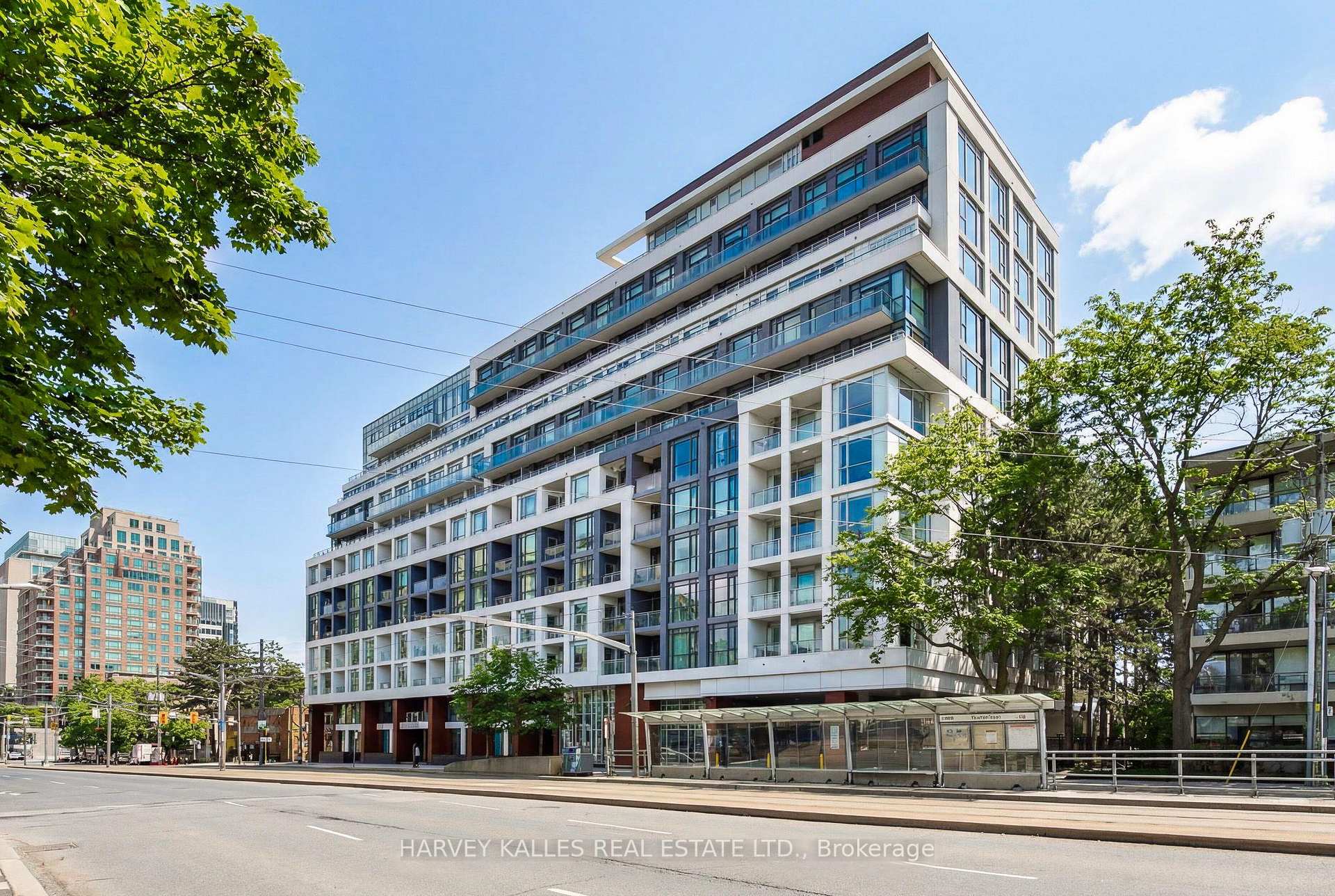223 St Clair Avenue W