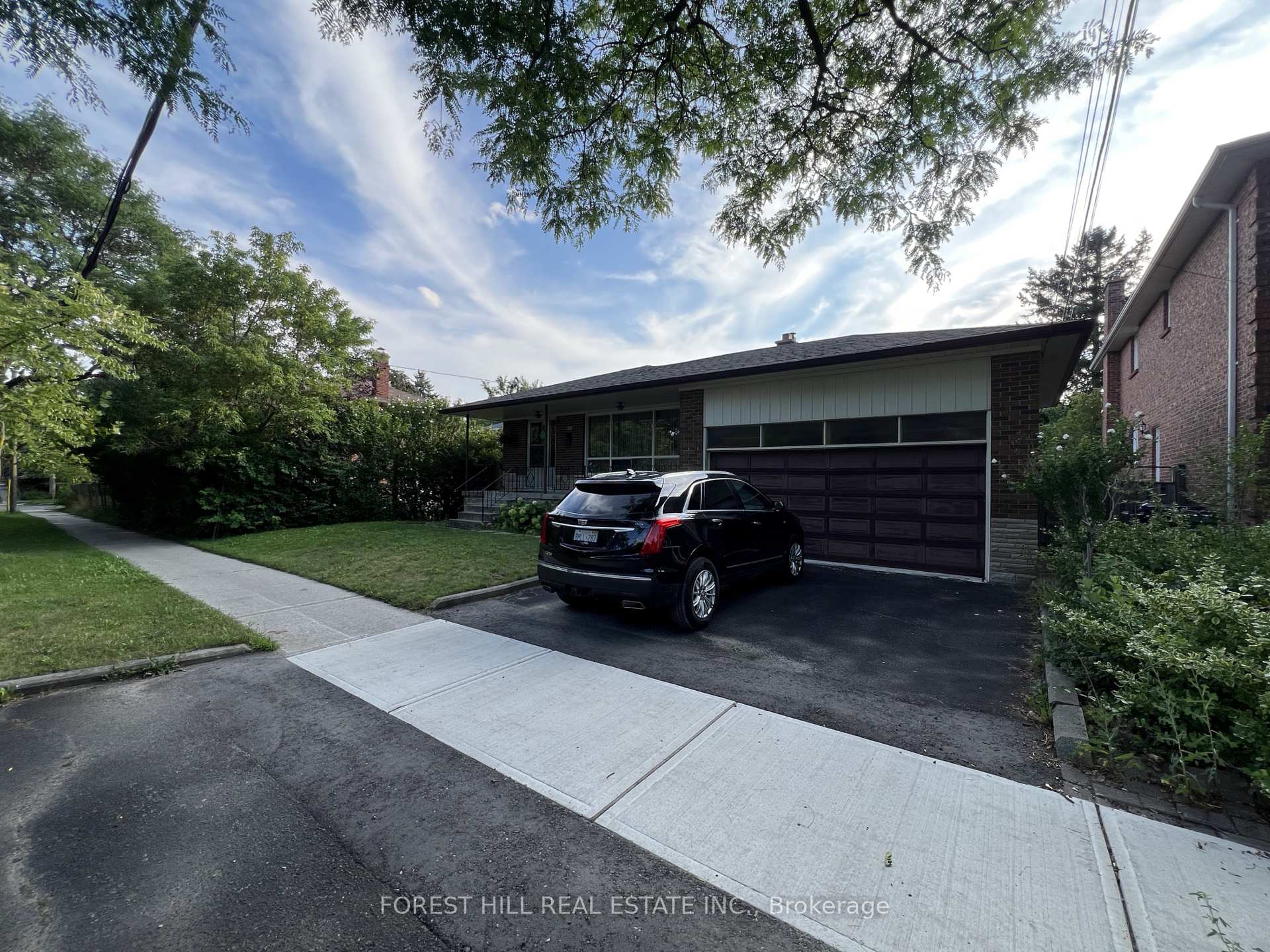 444 Longmore Street