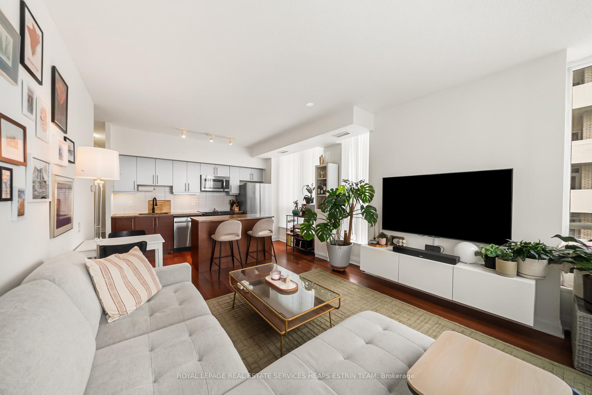 83 Redpath Avenue