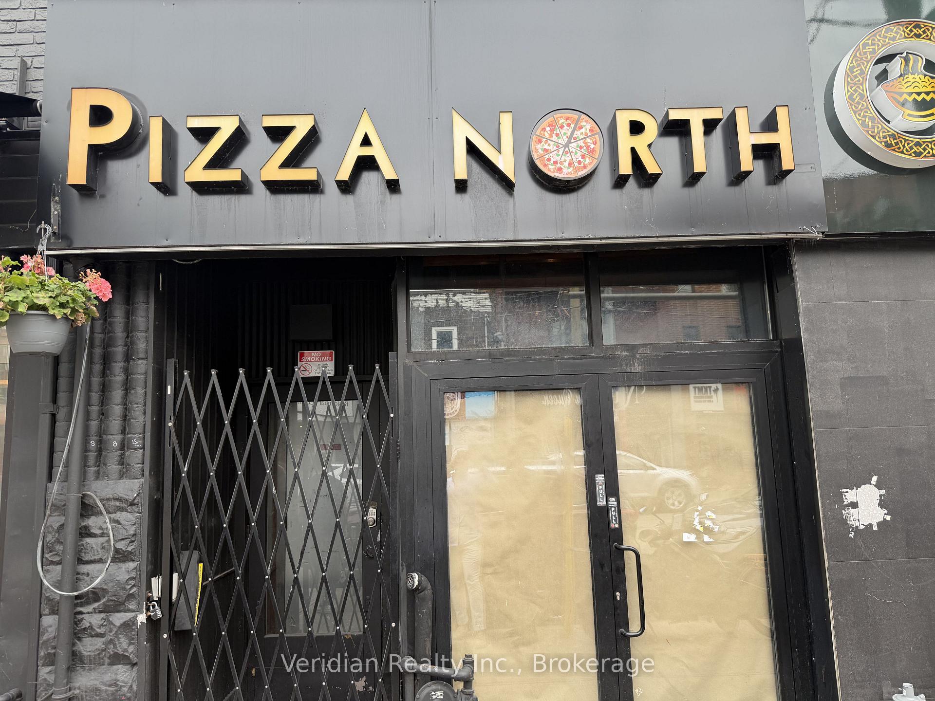 669 Queen Street W