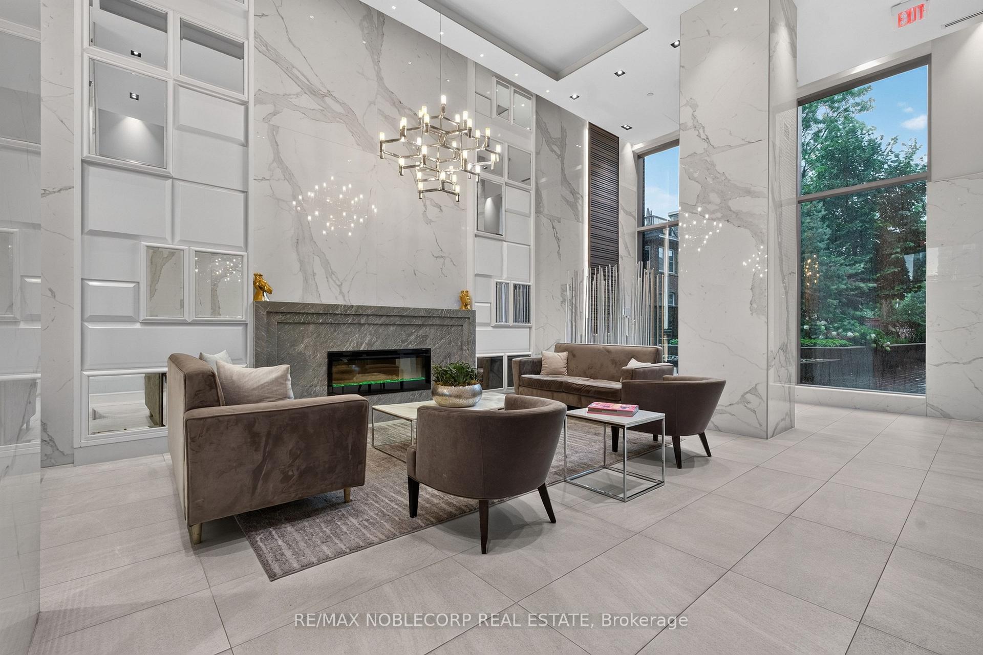 501 St Clair Avenue W