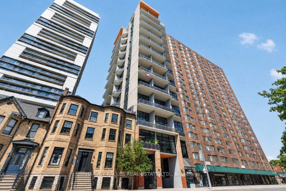 86 Gerrard Street E