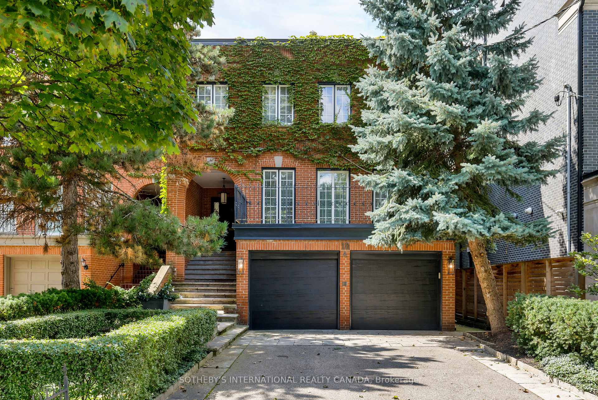 18A Deer Park Crescent