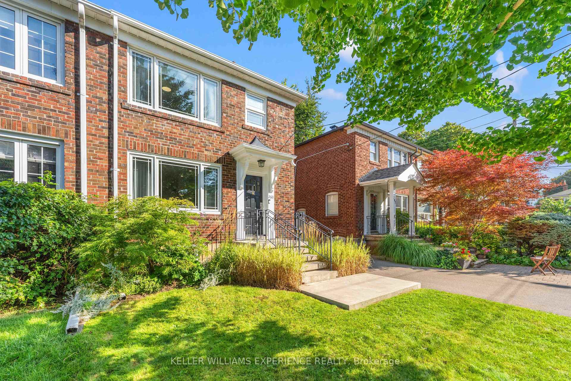 260 Donlea Drive