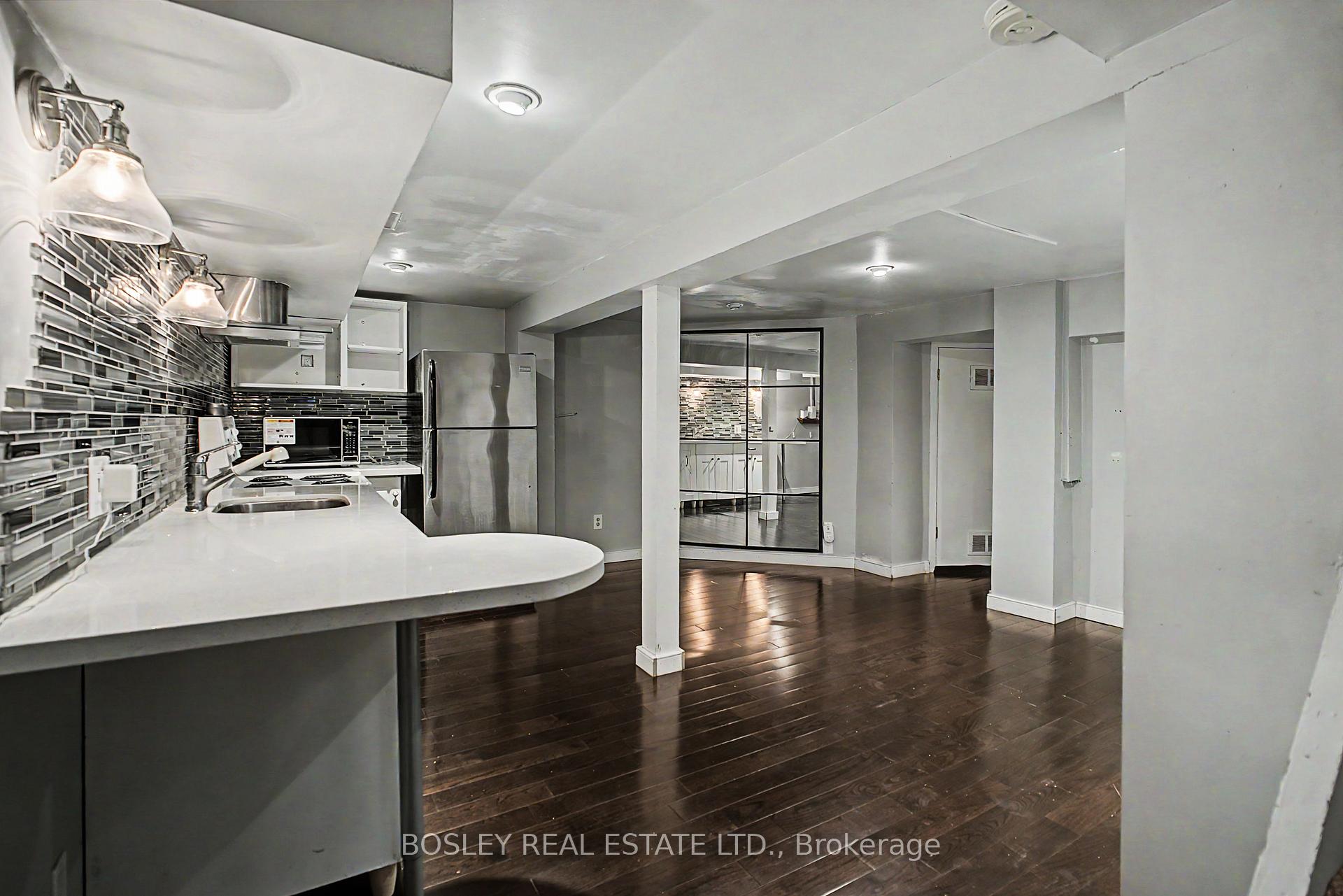 254 Broadway Avenue