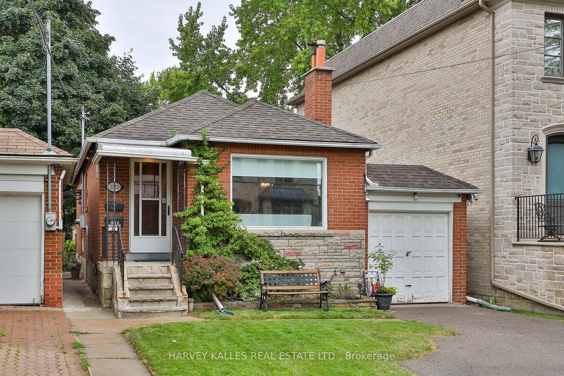 222 Joicey Boulevard
