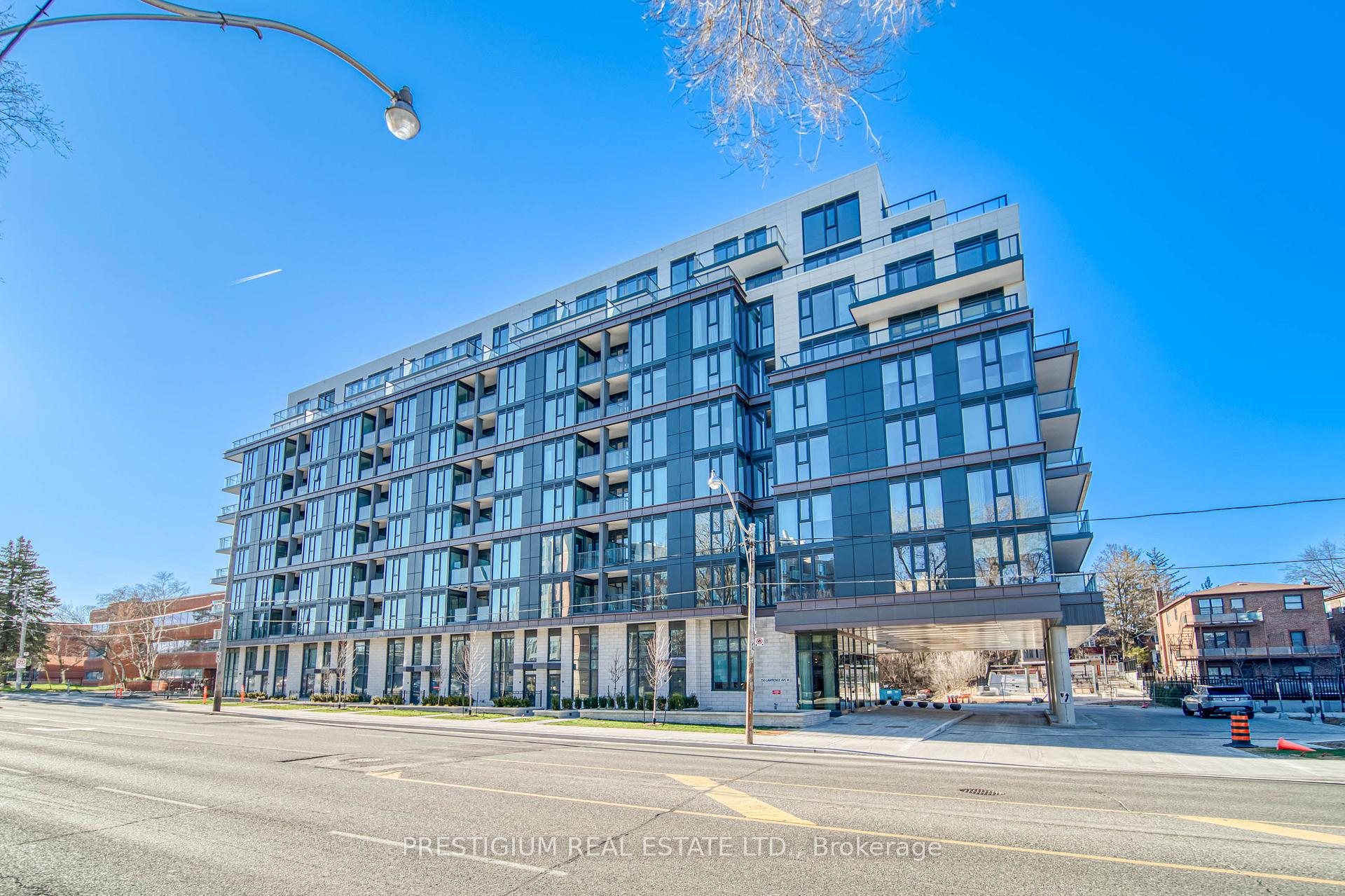 250 Lawrence Avenue W
