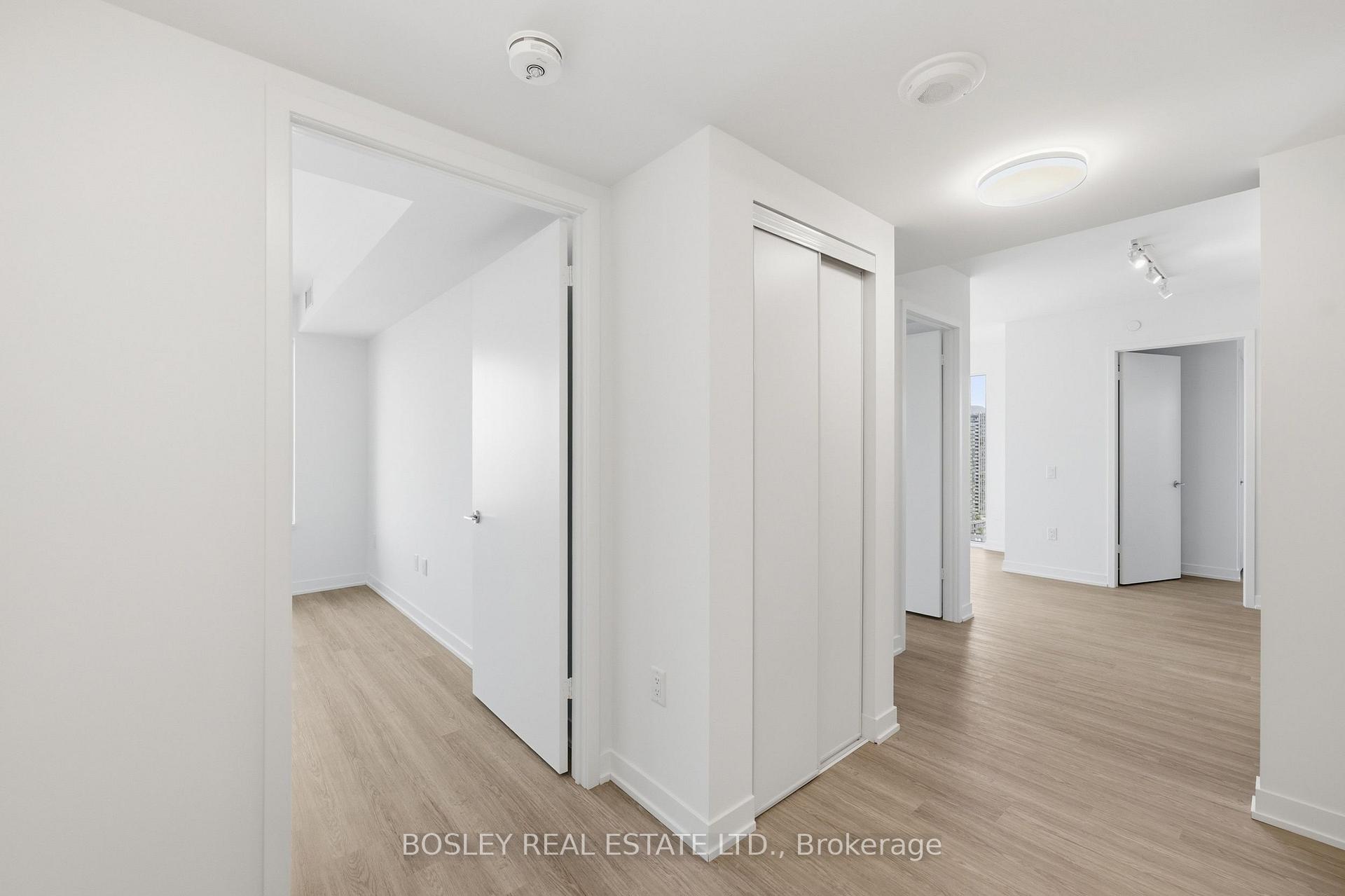 15 David Salomon Drive