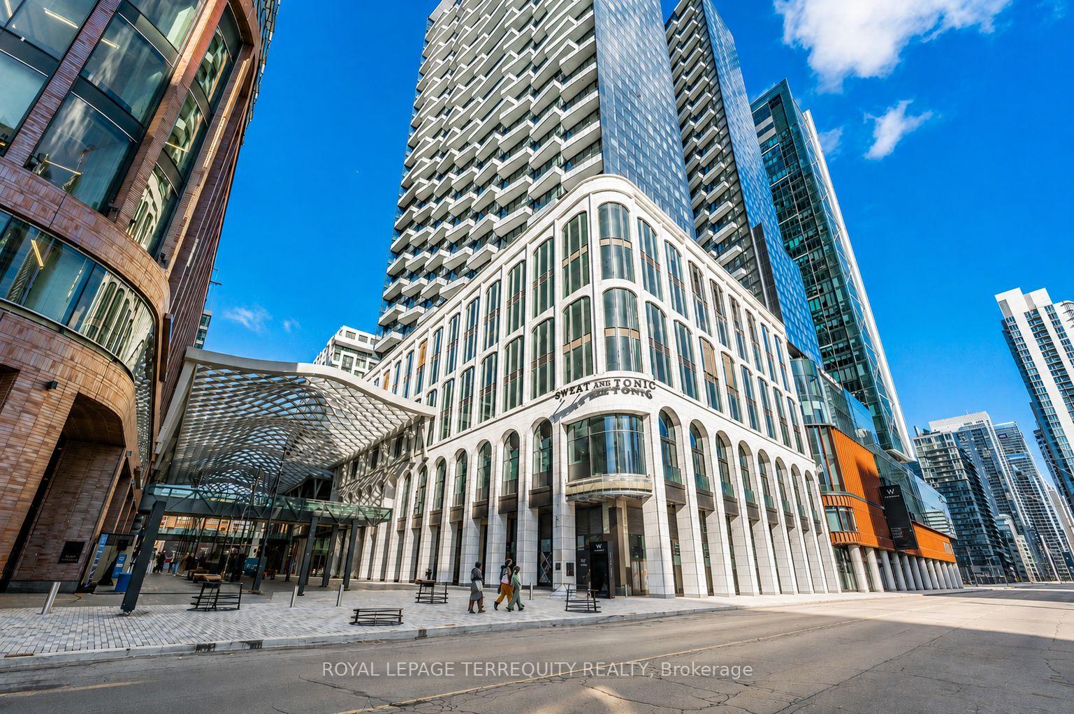470 Front Street W
