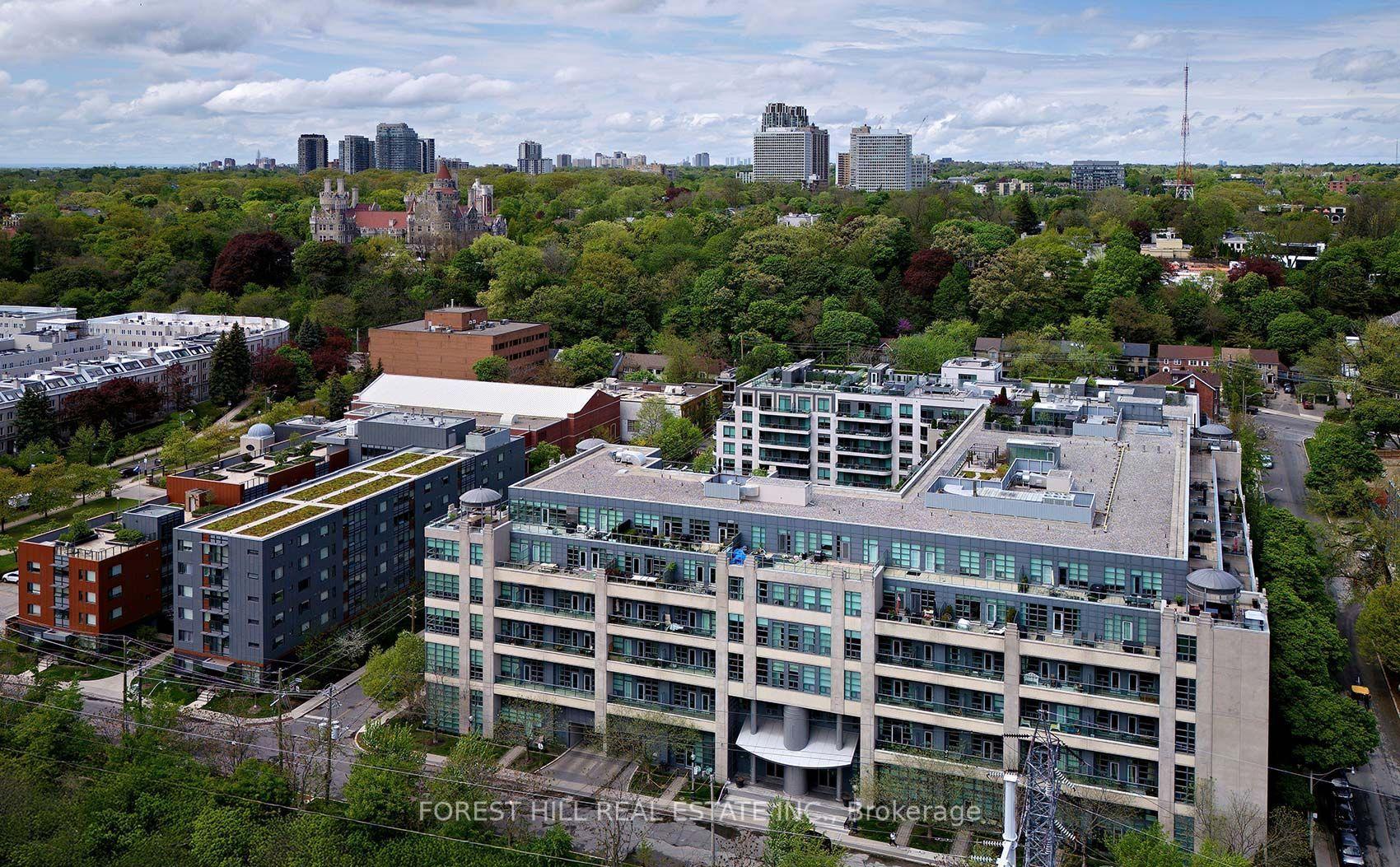 408 - 380 Macpherson Avenue
