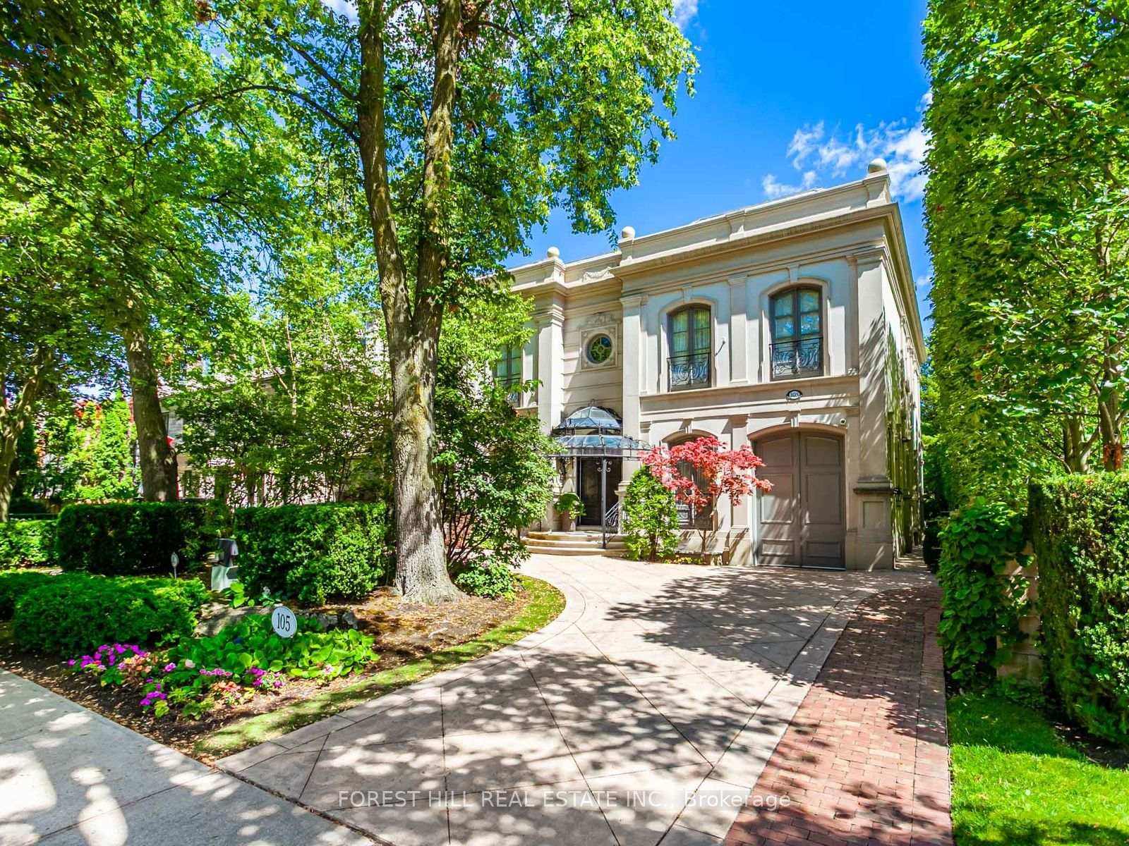 105 Dunvegan Road