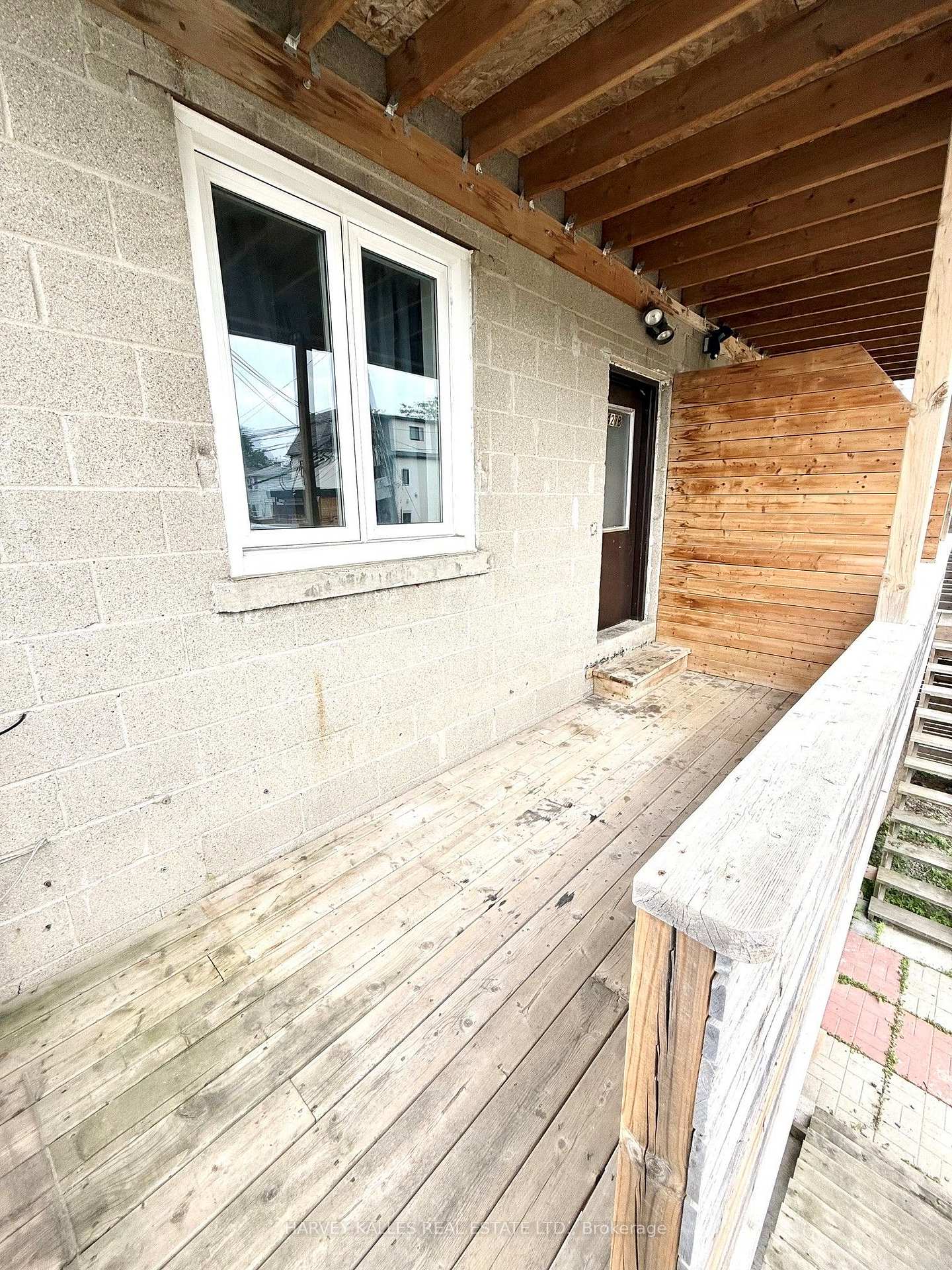427 Vaughan Road