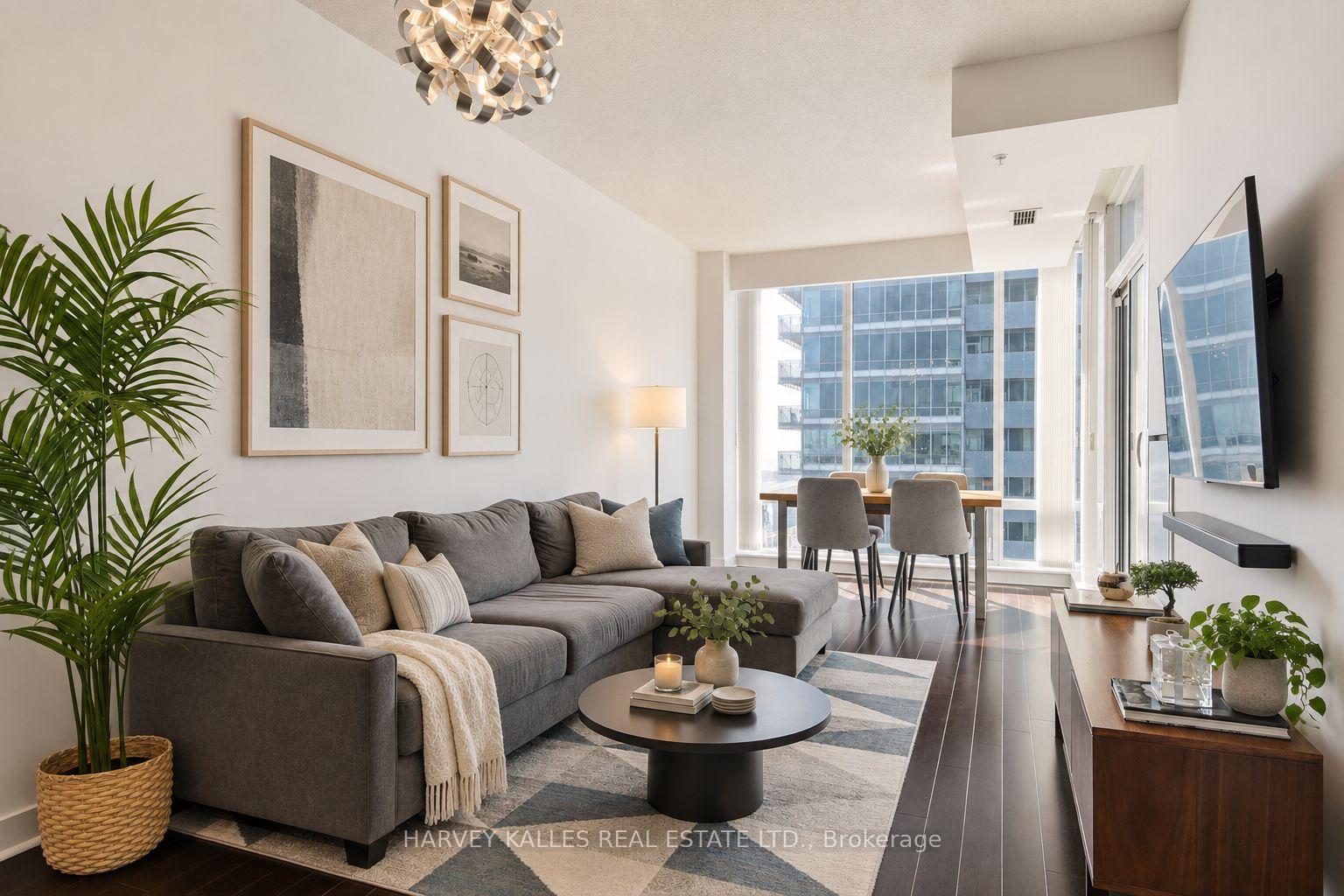 295 Adelaide Street W