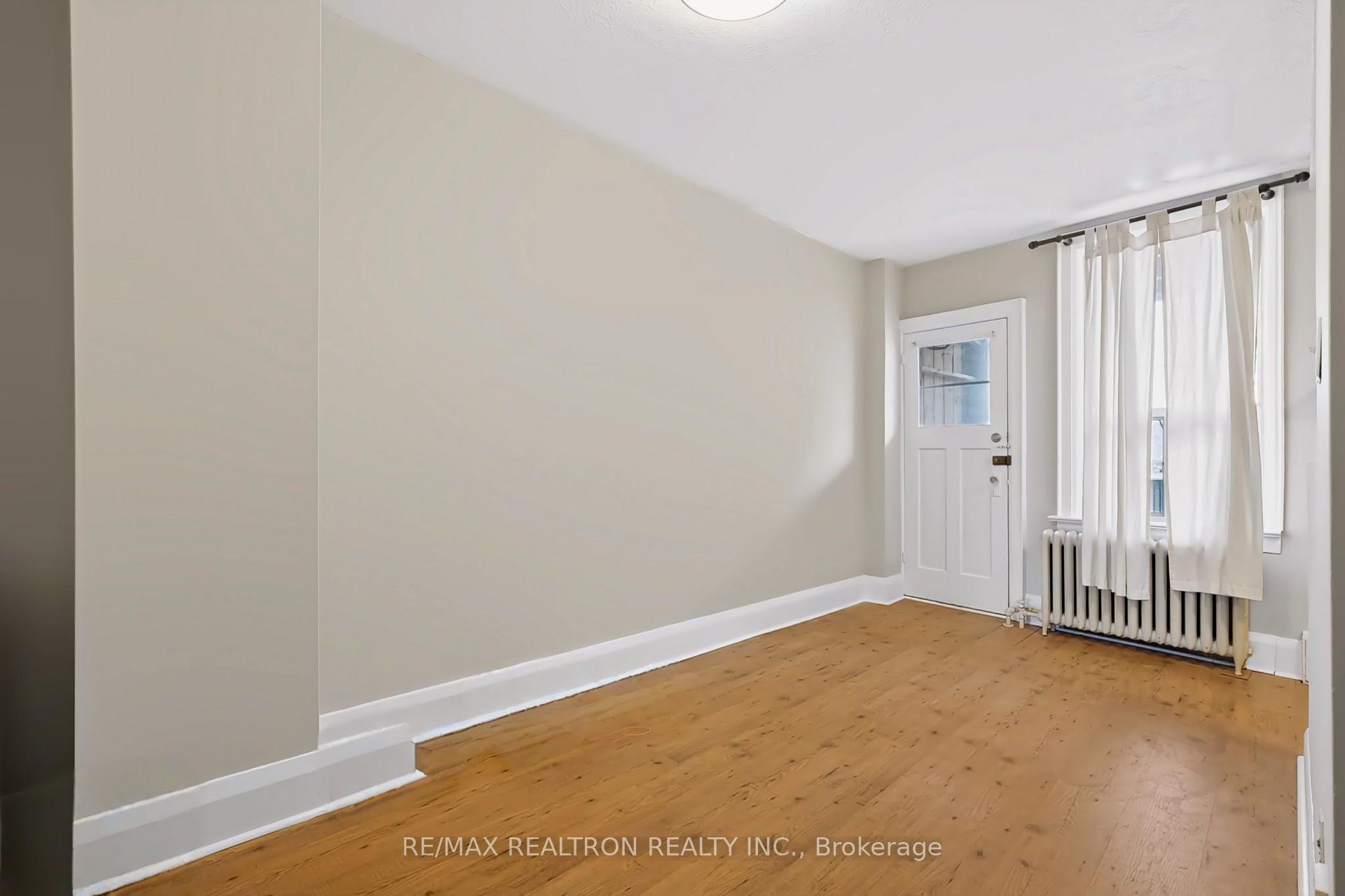 3232 Yonge Street