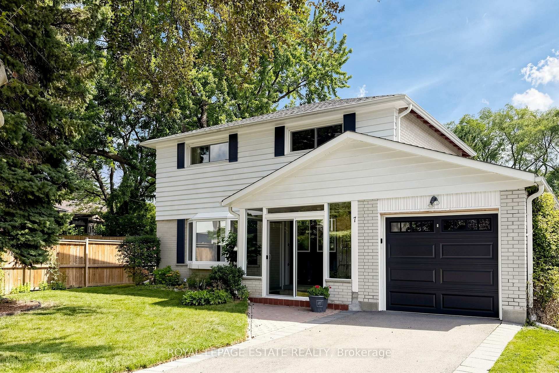 7 Longhope Place
