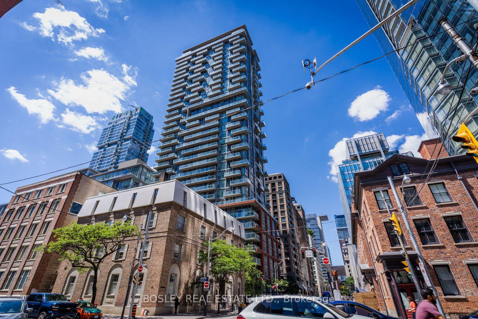 126 Simcoe Street